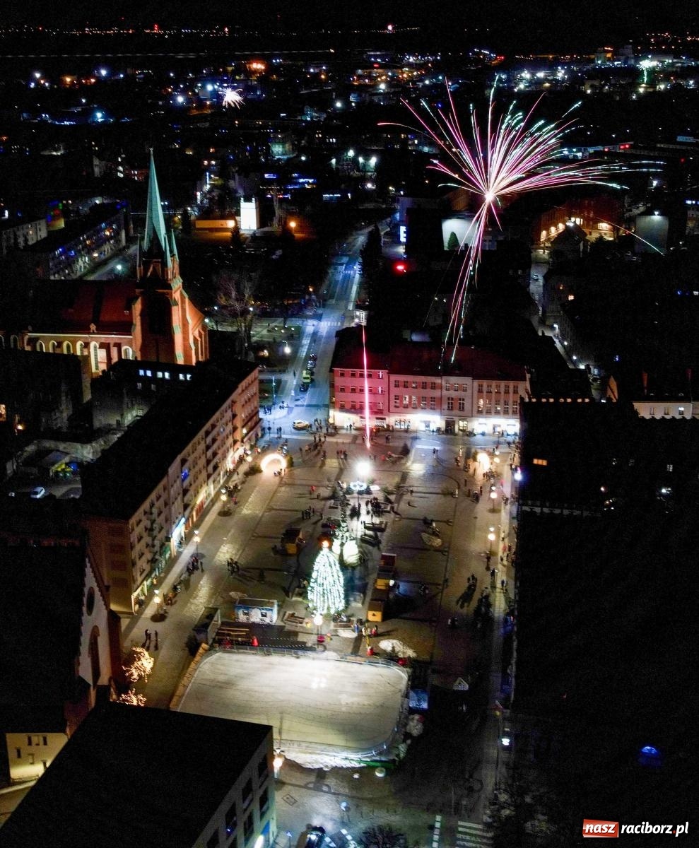 Zdjęcie w galerii na portalu naszraciborz.pl: Racibórz powitał nowy rok 2023 [FOTO i WIDEO] wiadomości z regionu