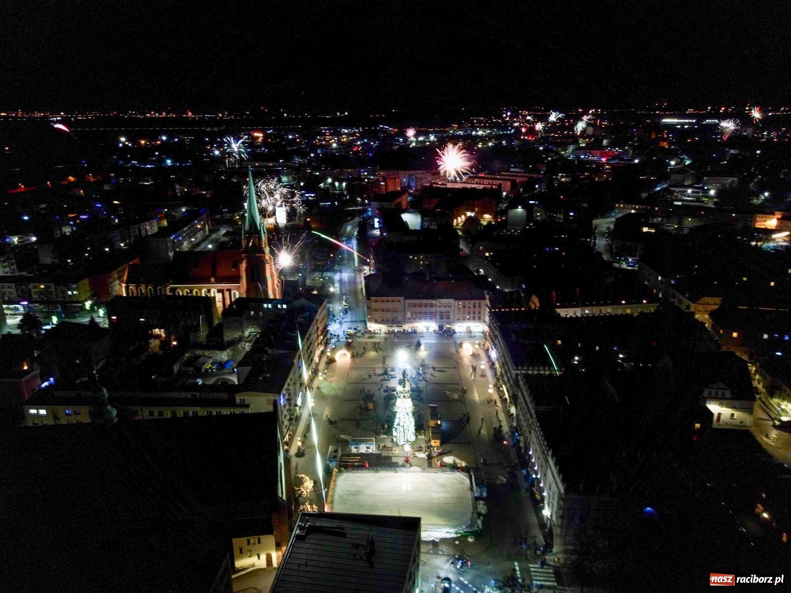 Zdjęcie w galerii na portalu naszraciborz.pl: Racibórz powitał nowy rok 2023 [FOTO i WIDEO] wiadomości z regionu