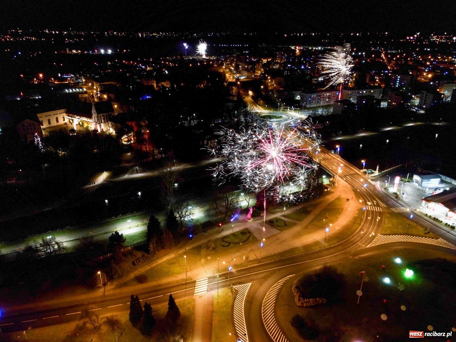Zdjęcie w galerii na portalu naszraciborz.pl: Racibórz powitał nowy rok 2023 [FOTO i WIDEO] wiadomości z regionu