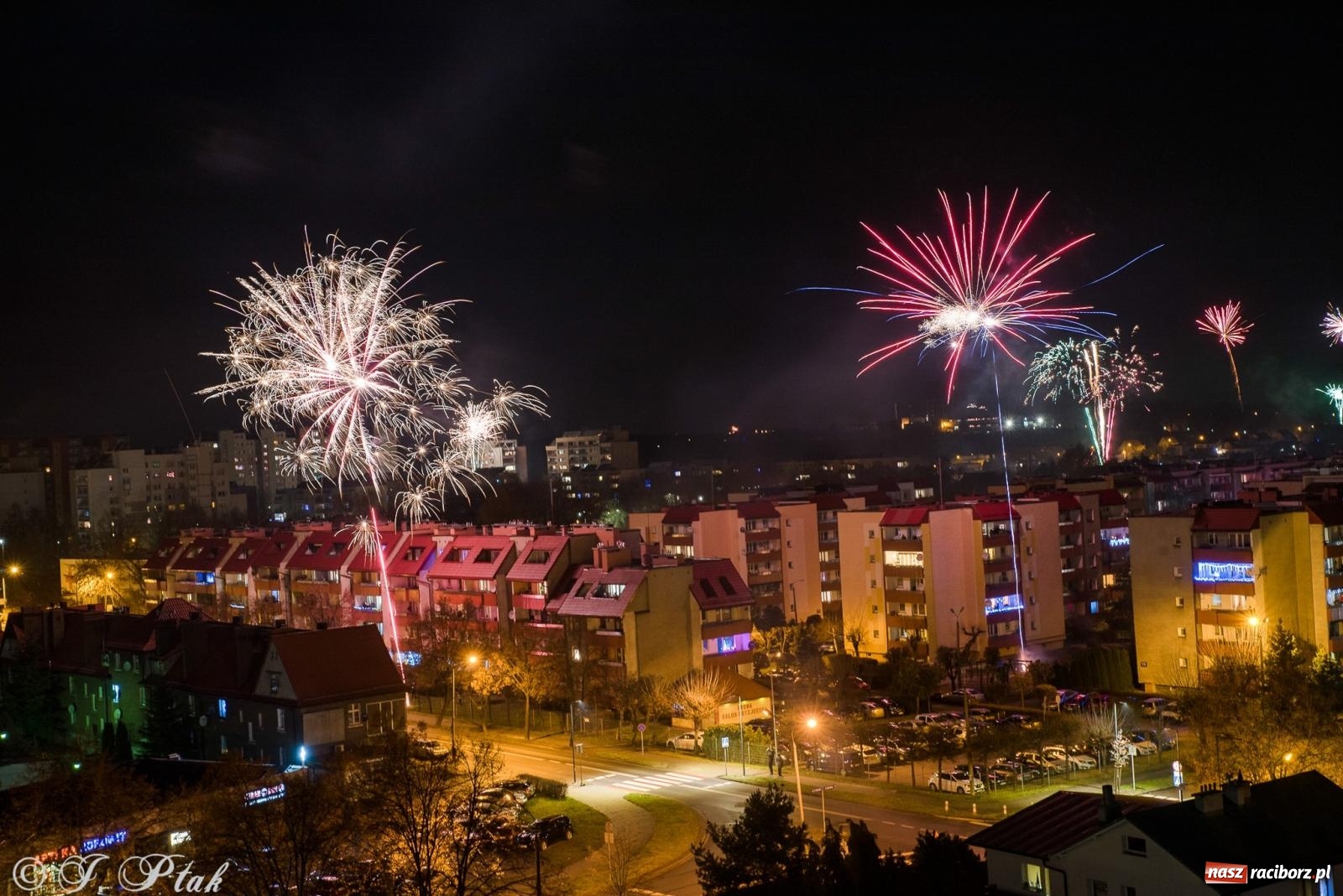 Zdjęcie w galerii na portalu naszraciborz.pl: Racibórz powitał nowy rok 2023 [FOTO i WIDEO] wiadomości z regionu