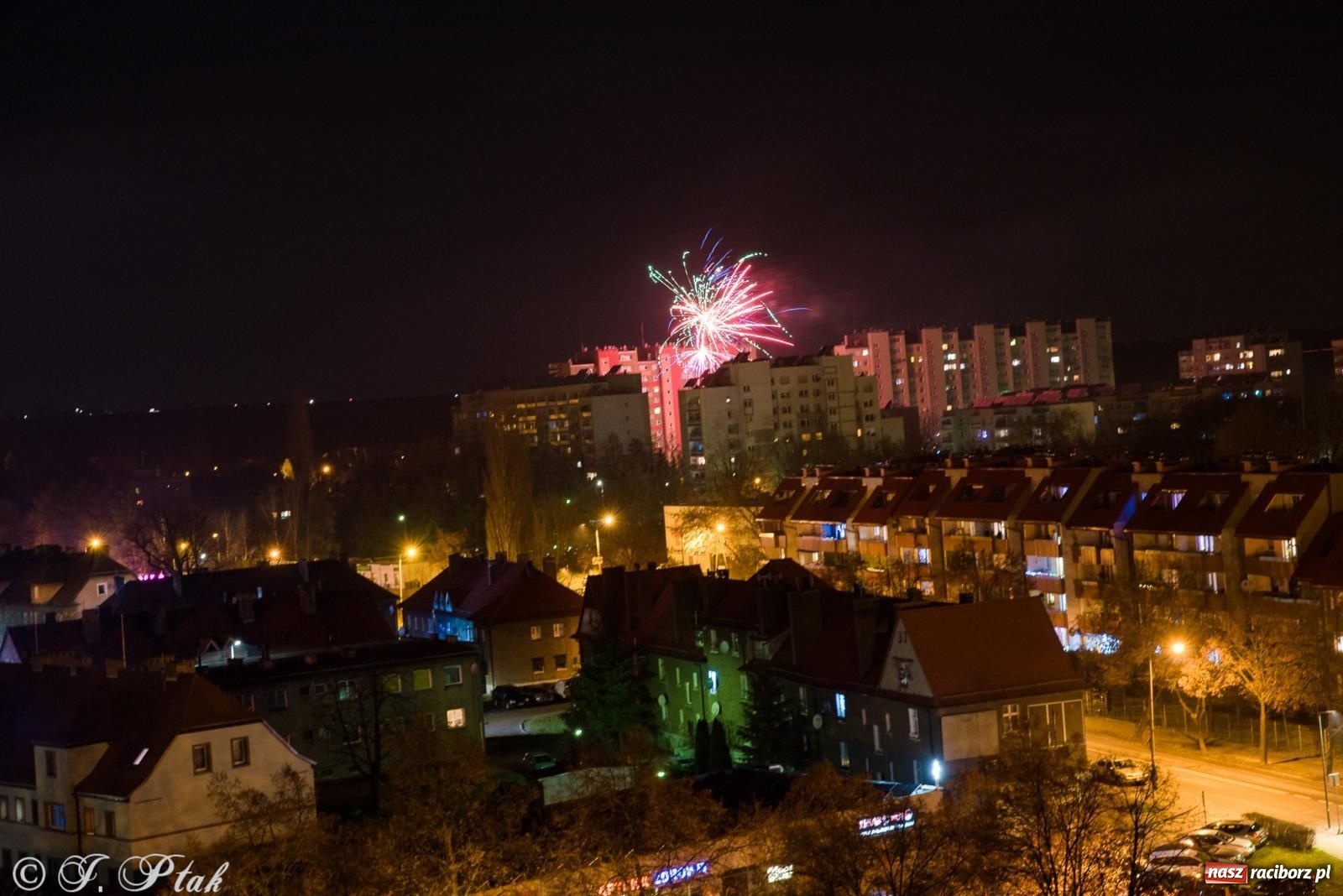 Zdjęcie w galerii na portalu naszraciborz.pl: Racibórz powitał nowy rok 2023 [FOTO i WIDEO] wiadomości z regionu