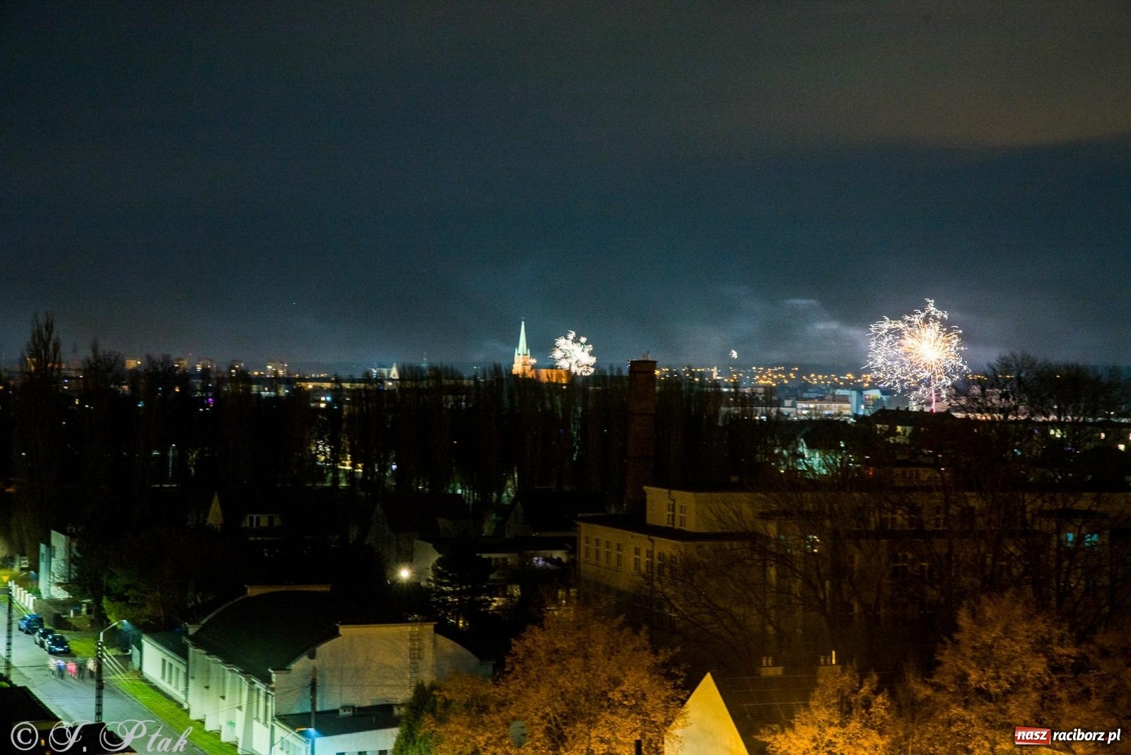 Zdjęcie w galerii na portalu naszraciborz.pl: Racibórz powitał nowy rok 2023 [FOTO i WIDEO] wiadomości z regionu