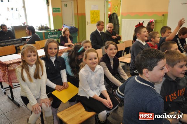 Zdjęcie w galerii na portalu naszraciborz.pl: Kolędowali w Wojnowicach wiadomości z regionu