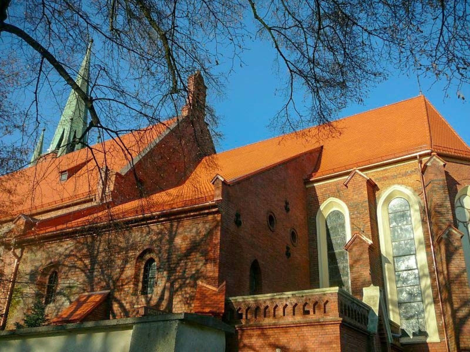 Zdjęcie w galerii na portalu naszraciborz.pl: Dach kościoła farnego już po remoncie [WIDEO] wiadomości z regionu