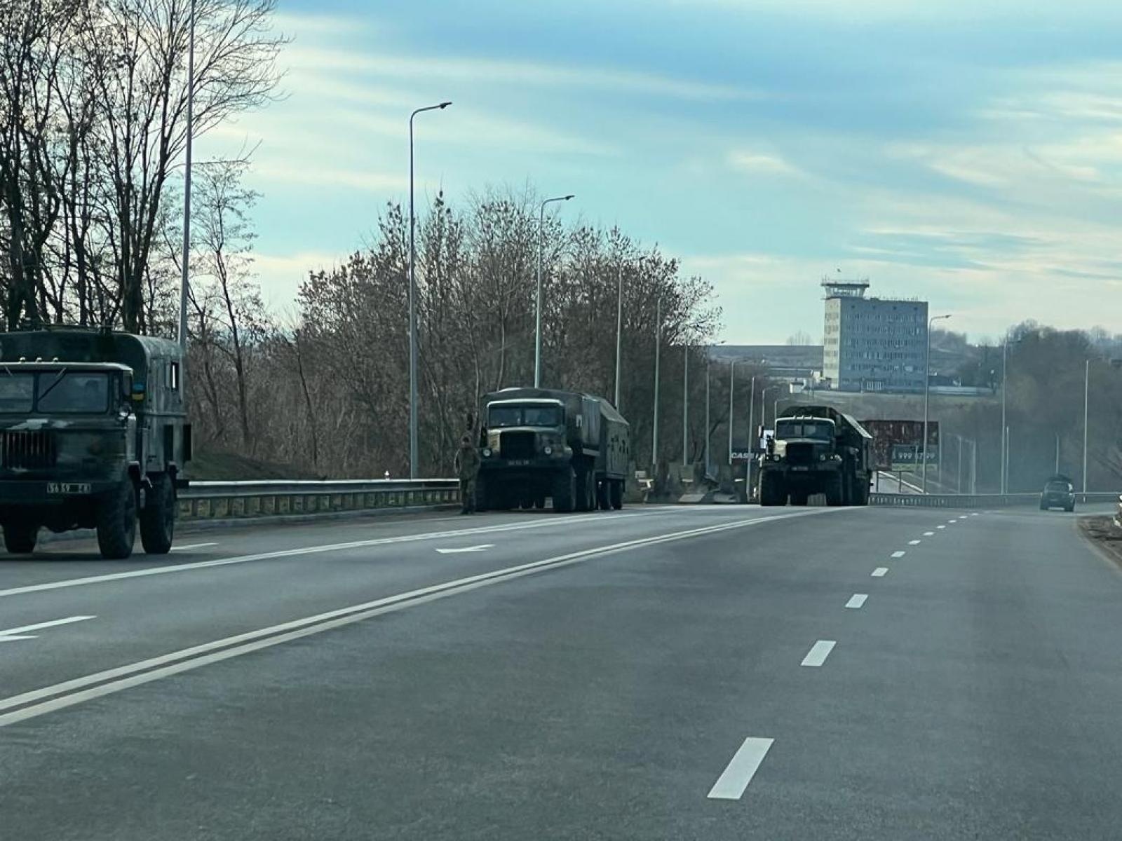 Zdjęcie w galerii na portalu naszraciborz.pl: Dary z powiatu raciborskiego dotarły niemal pod linię frontu. 900 km podróży na zdjęciach wiadomości z regionu