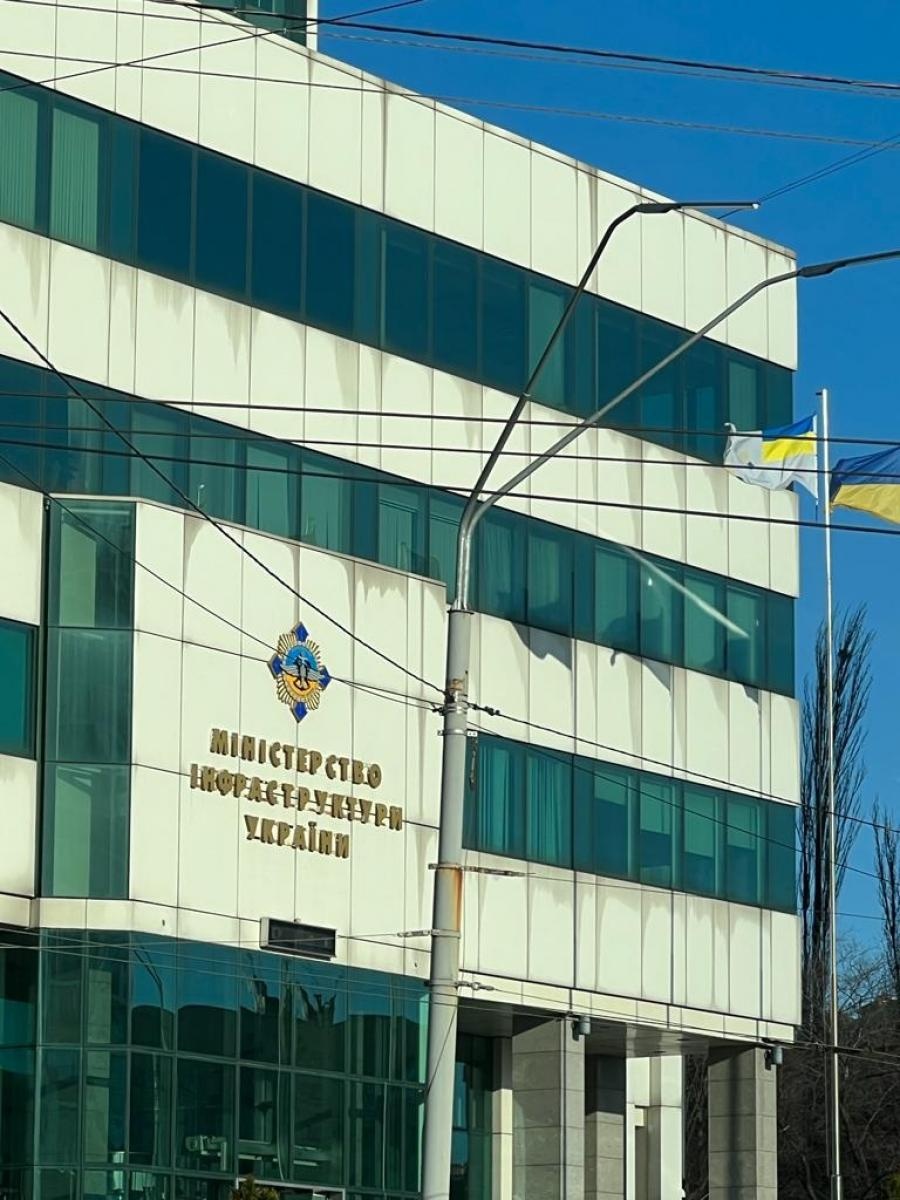 Zdjęcie w galerii na portalu naszraciborz.pl: Dary z powiatu raciborskiego dotarły niemal pod linię frontu. 900 km podróży na zdjęciach wiadomości z regionu