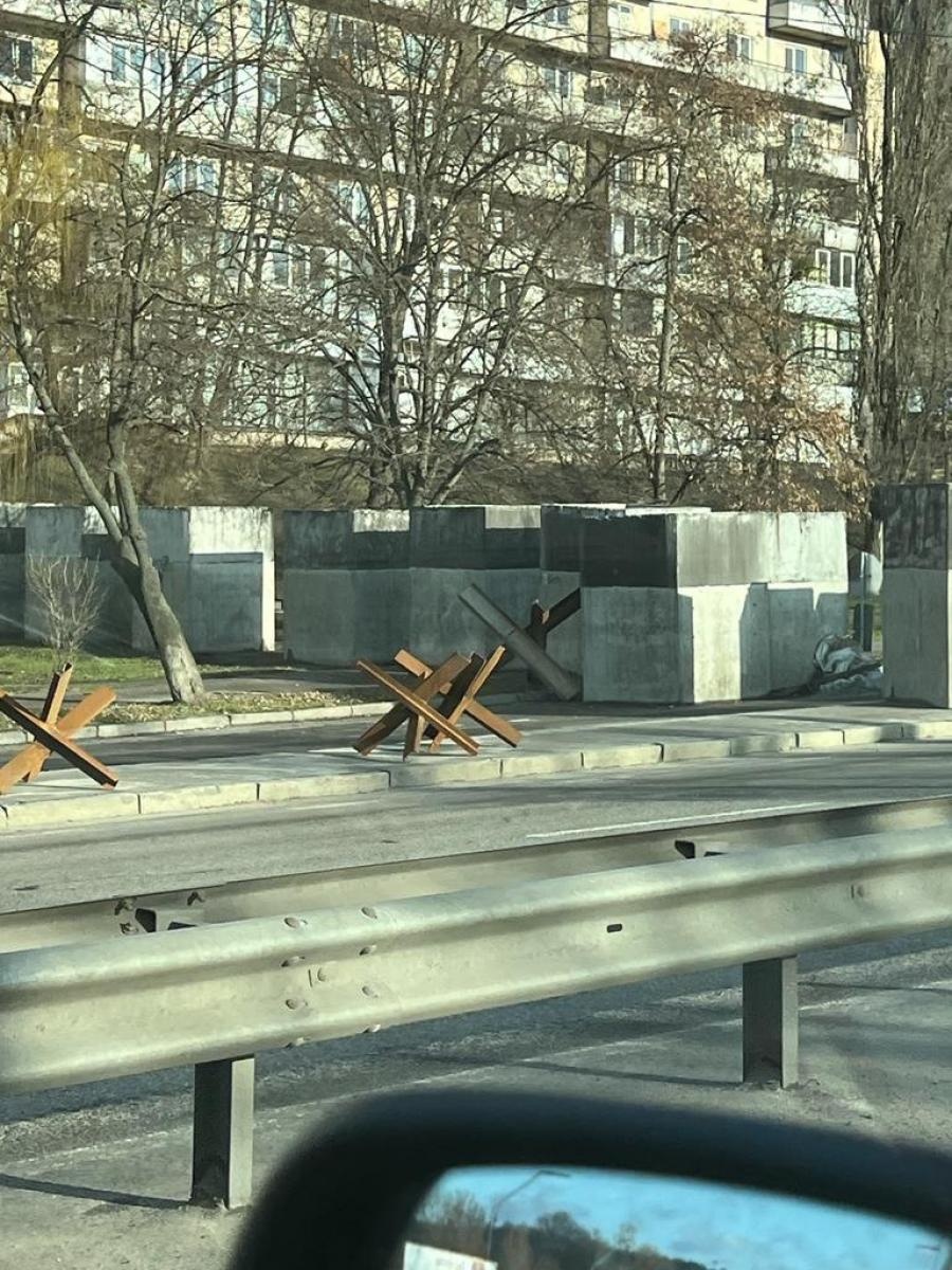 Zdjęcie w galerii na portalu naszraciborz.pl: Dary z powiatu raciborskiego dotarły niemal pod linię frontu. 900 km podróży na zdjęciach wiadomości z regionu