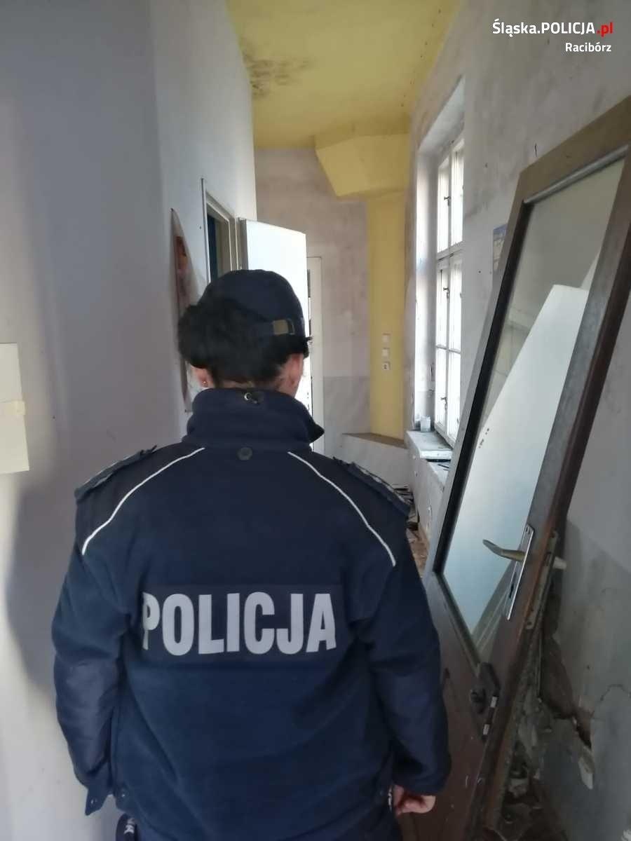 Zdjęcie w galerii na portalu naszraciborz.pl: Pustostany Raciborza. Tu najczęściej nocują bezdomni wiadomości z regionu