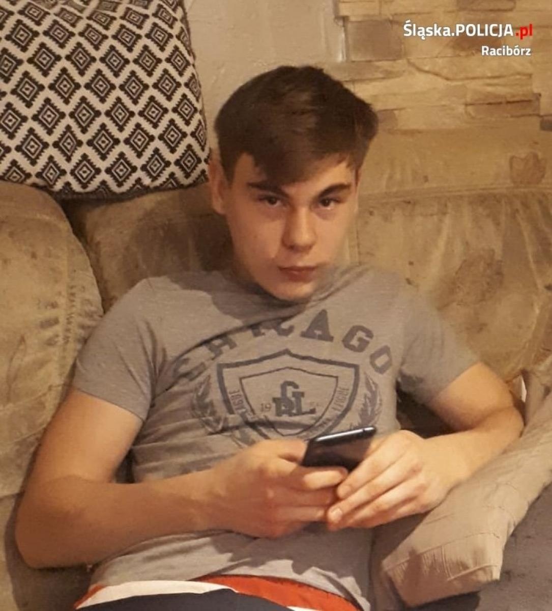 Zdjęcie w galerii na portalu naszraciborz.pl: Policjanci z Raciborza szukają zaginionego 19-latka wiadomości z regionu