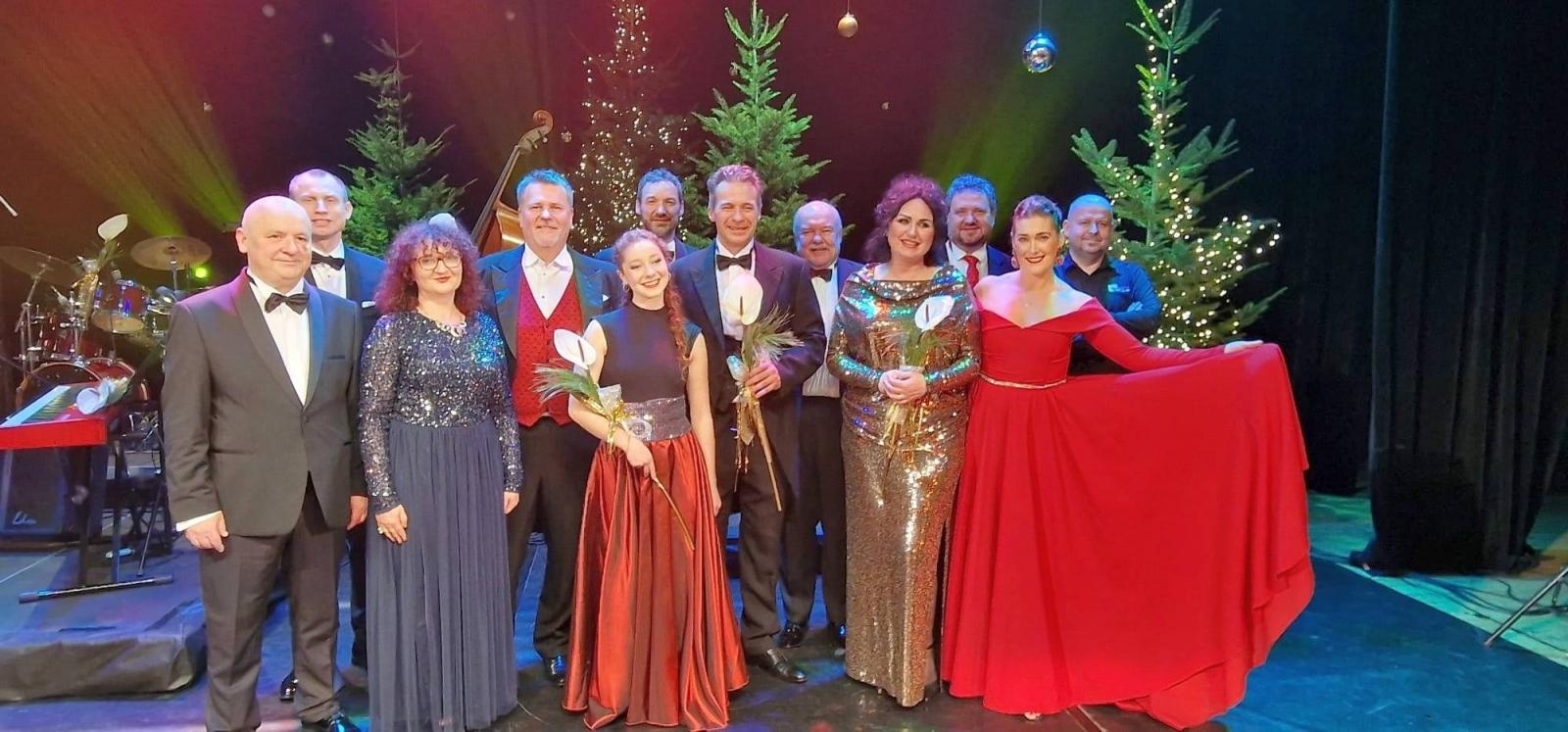 Zdjęcie w galerii na portalu naszraciborz.pl: Niezapomniana gala noworoczna w RCK [FOTO] wiadomości z regionu