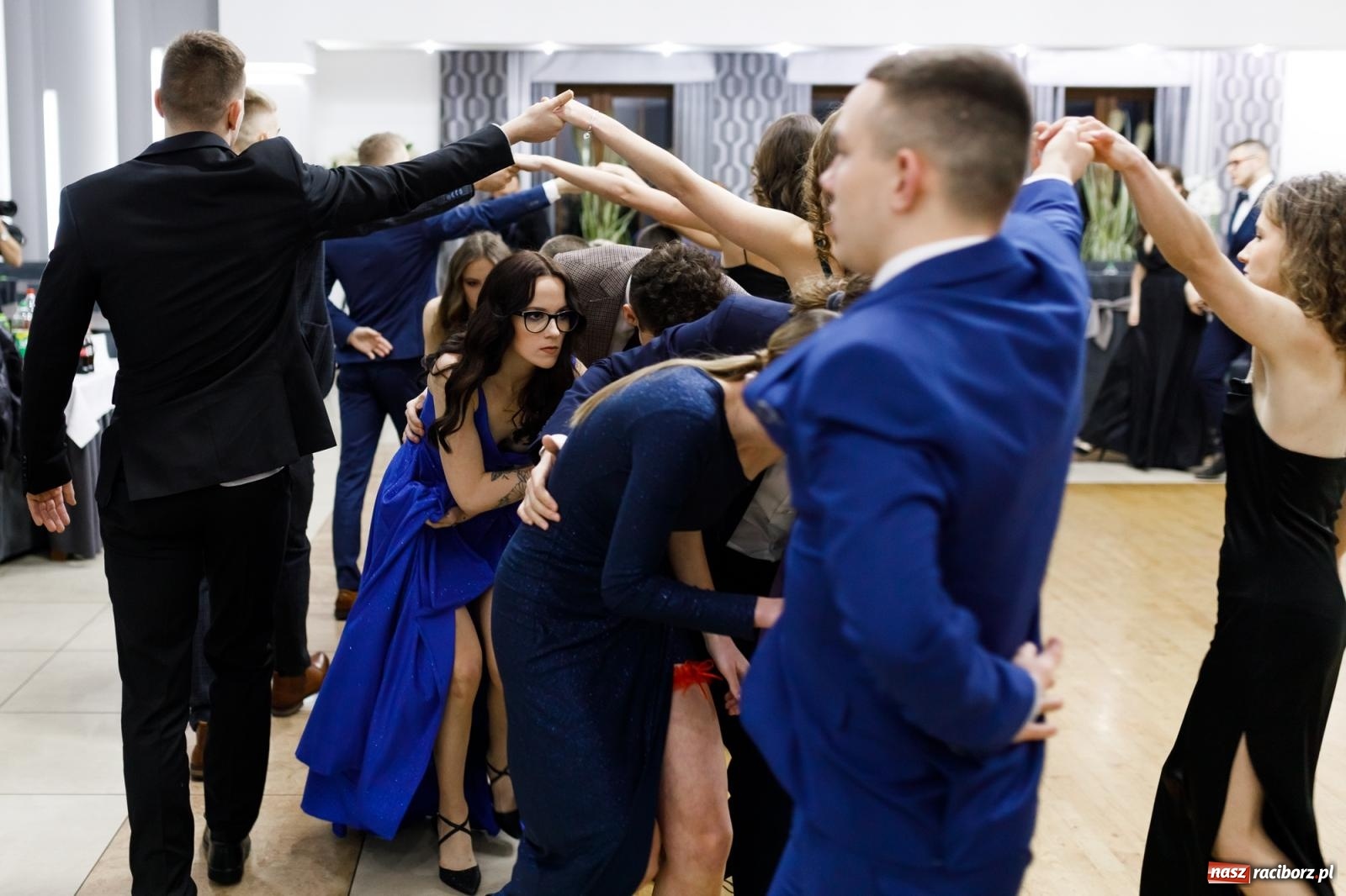 Zdjęcie w galerii na portalu naszraciborz.pl: Studniówka i huczne 100 lat w ZSOMS wiadomości z regionu