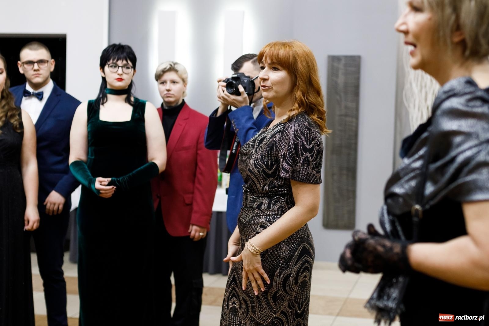 Zdjęcie w galerii na portalu naszraciborz.pl: Studniówka i huczne 100 lat w ZSOMS wiadomości z regionu