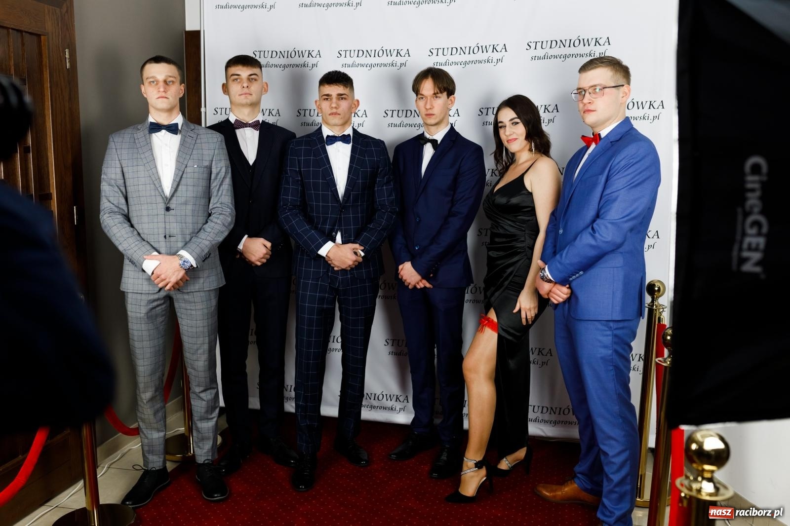 Zdjęcie w galerii na portalu naszraciborz.pl: Studniówka i huczne 100 lat w ZSOMS wiadomości z regionu