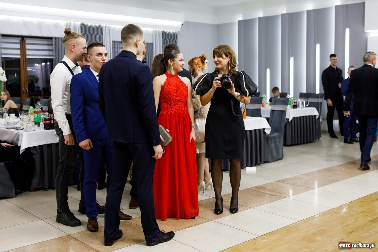 Zdjęcie w galerii na portalu naszraciborz.pl: Studniówka i huczne 100 lat w ZSOMS wiadomości z regionu