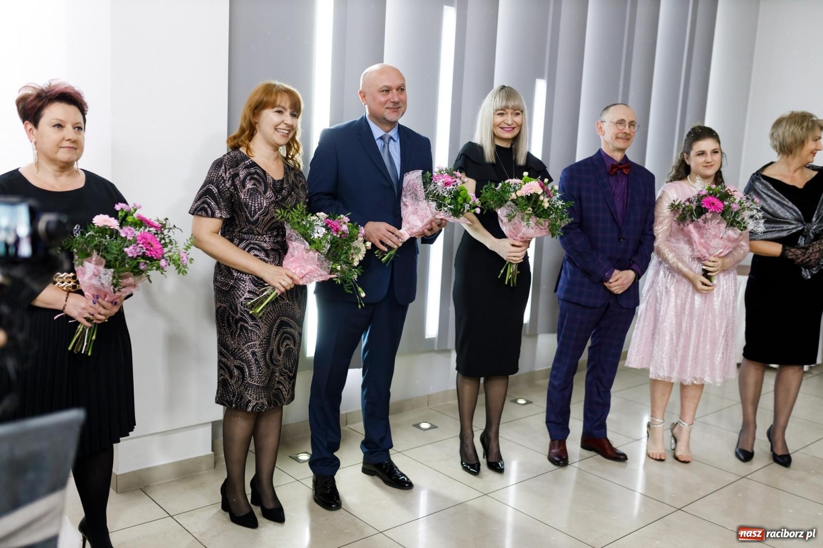 Zdjęcie w galerii na portalu naszraciborz.pl: Studniówka i huczne 100 lat w ZSOMS wiadomości z regionu