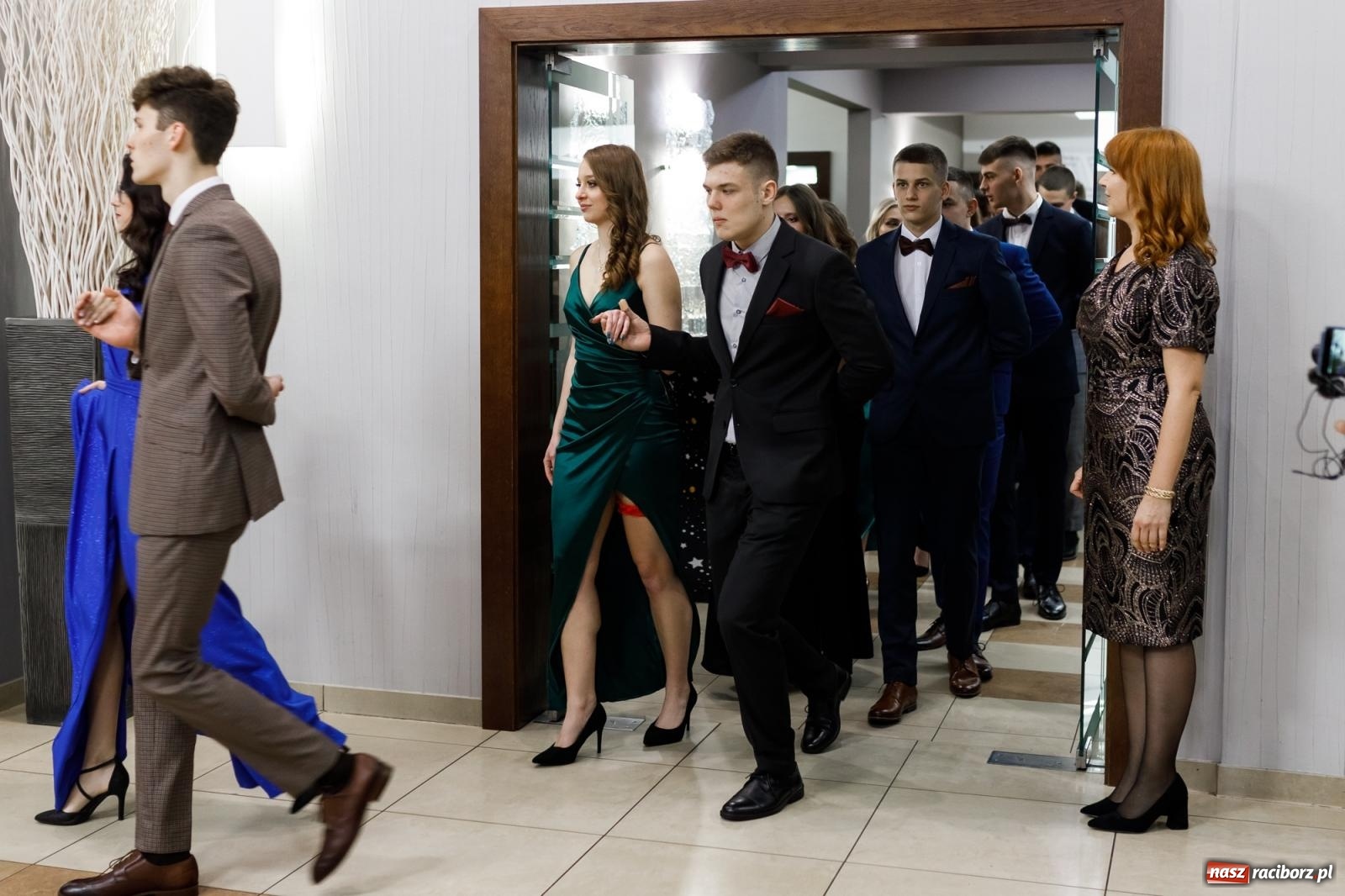 Zdjęcie w galerii na portalu naszraciborz.pl: Studniówka i huczne 100 lat w ZSOMS wiadomości z regionu