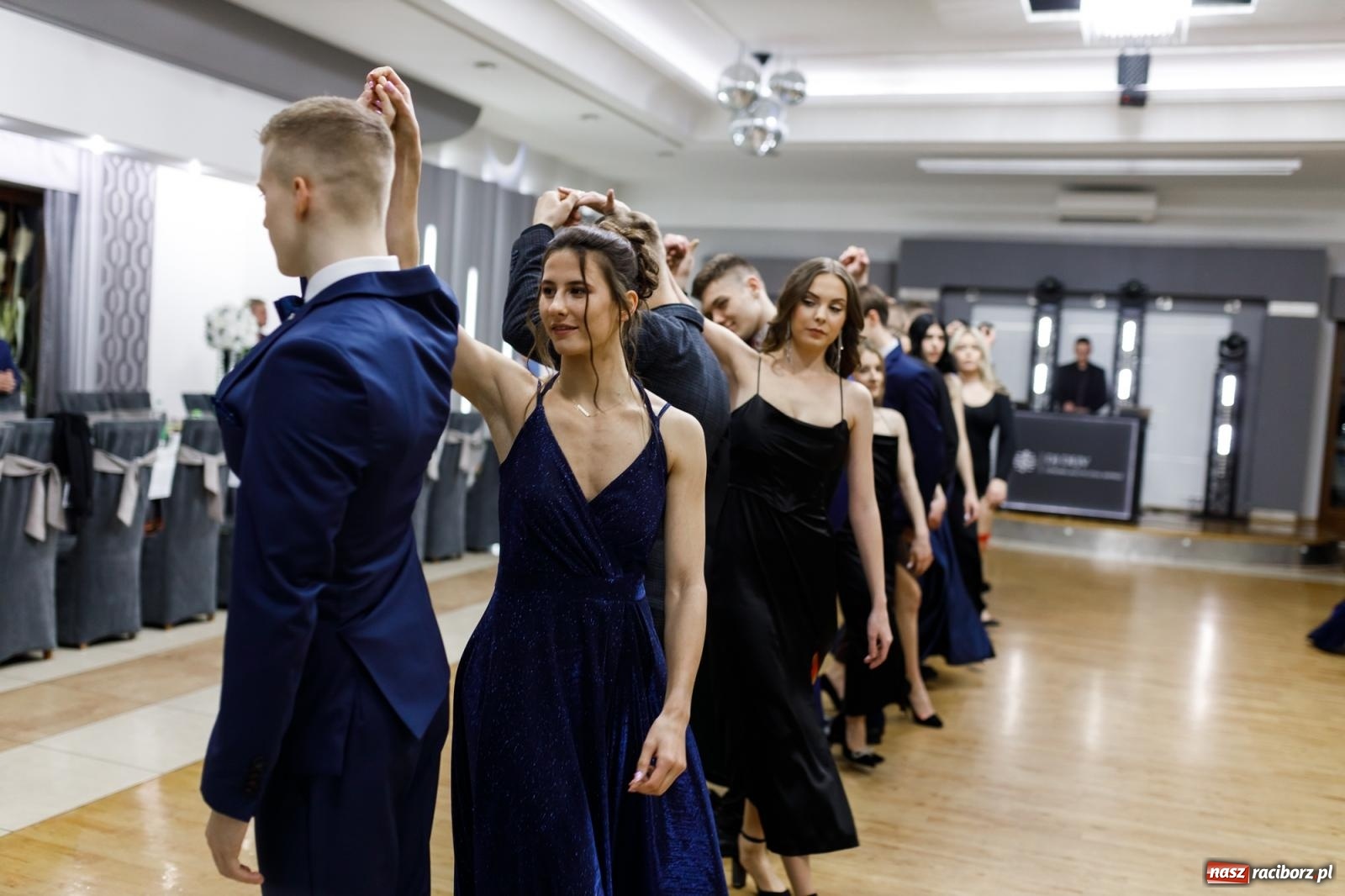 Zdjęcie w galerii na portalu naszraciborz.pl: Studniówka i huczne 100 lat w ZSOMS wiadomości z regionu