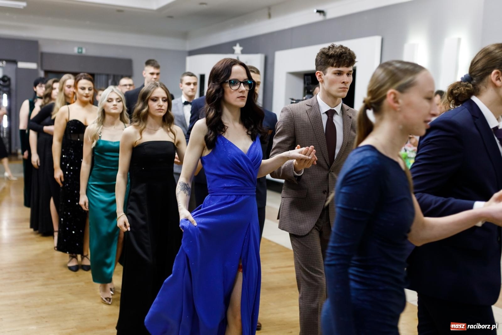 Zdjęcie w galerii na portalu naszraciborz.pl: Studniówka i huczne 100 lat w ZSOMS wiadomości z regionu