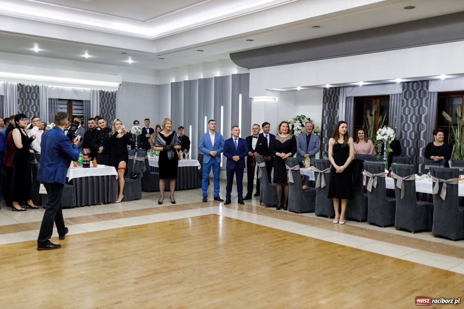 Zdjęcie w galerii na portalu naszraciborz.pl: Studniówka i huczne 100 lat w ZSOMS wiadomości z regionu