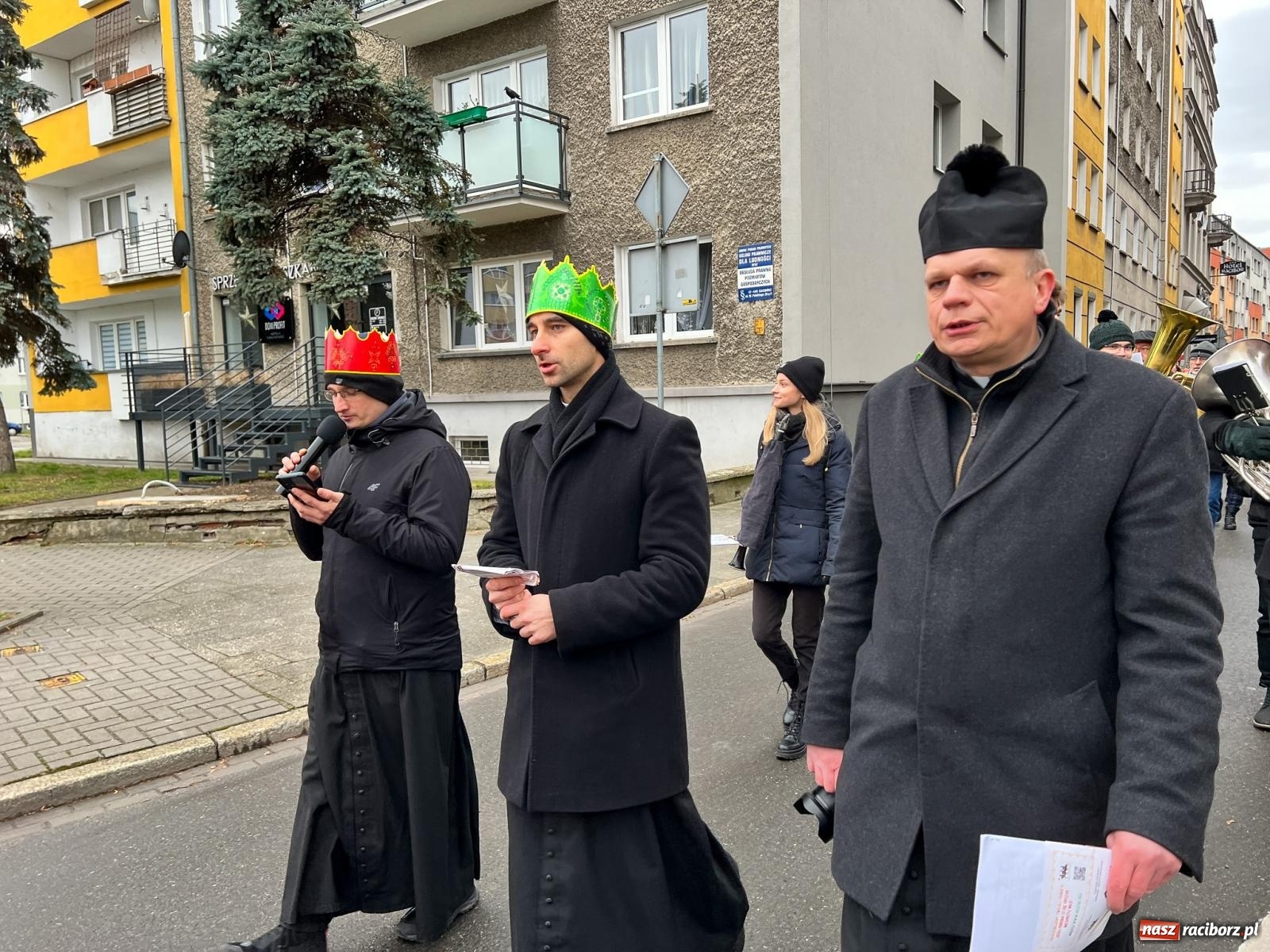 Zdjęcie w galerii na portalu naszraciborz.pl: Tłumy na Orszaku Trzech Króli w Raciborzu [FOTO i WIDEO] wiadomości z regionu