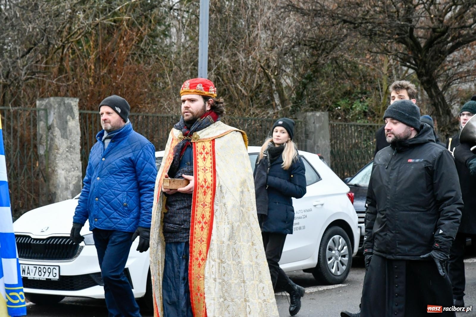 Zdjęcie w galerii na portalu naszraciborz.pl: Tłumy na Orszaku Trzech Króli w Raciborzu [FOTO i WIDEO] wiadomości z regionu