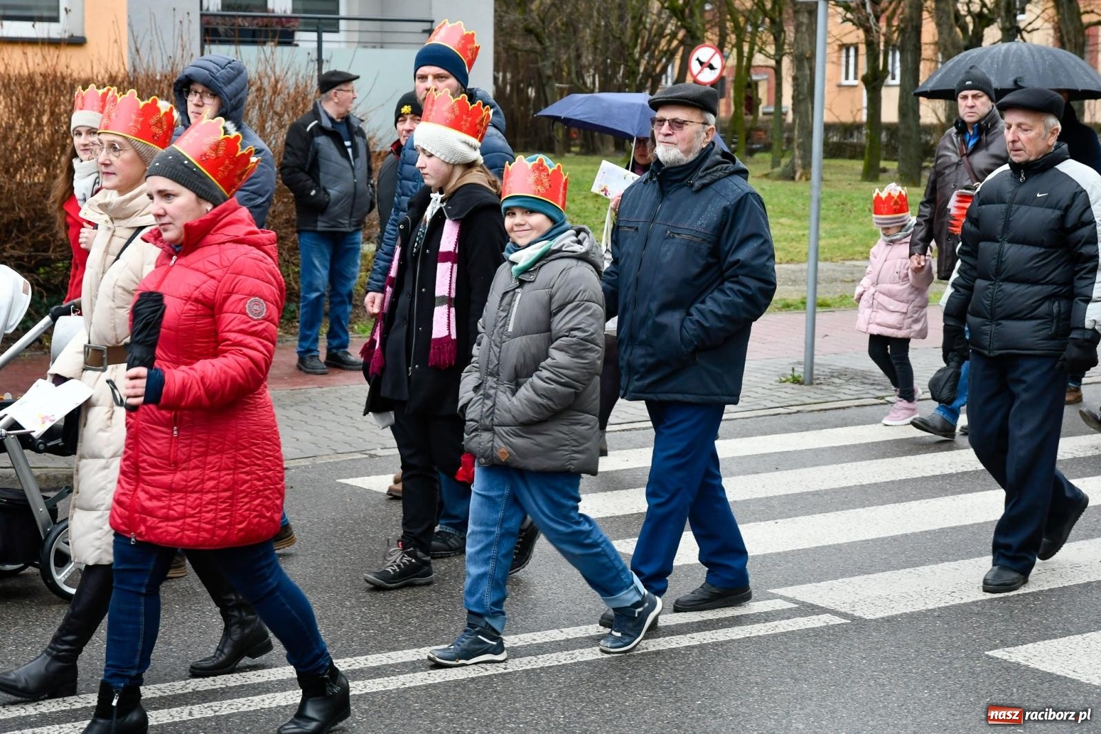 Zdjęcie w galerii na portalu naszraciborz.pl: Tłumy na Orszaku Trzech Króli w Raciborzu [FOTO i WIDEO] wiadomości z regionu