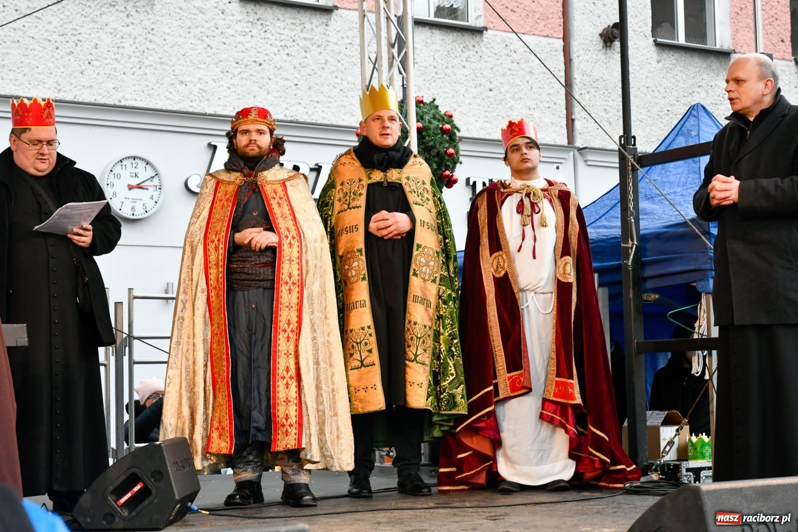 Zdjęcie w galerii na portalu naszraciborz.pl: Tłumy na Orszaku Trzech Króli w Raciborzu [FOTO i WIDEO] wiadomości z regionu