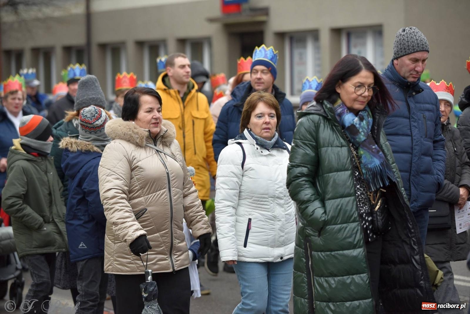 Zdjęcie w galerii na portalu naszraciborz.pl: Niech prowadzi nas gwiazda. Orszak Trzech Króli w Raciborzu i jego znaczenie [FOTO] wiadomości z regionu