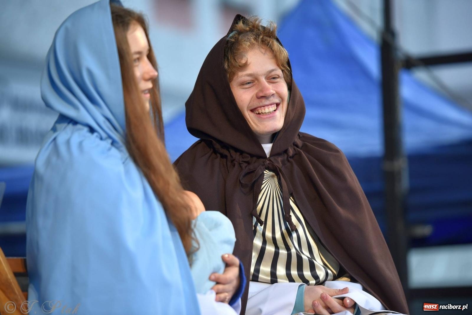Zdjęcie w galerii na portalu naszraciborz.pl: Niech prowadzi nas gwiazda. Orszak Trzech Króli w Raciborzu i jego znaczenie [FOTO] wiadomości z regionu