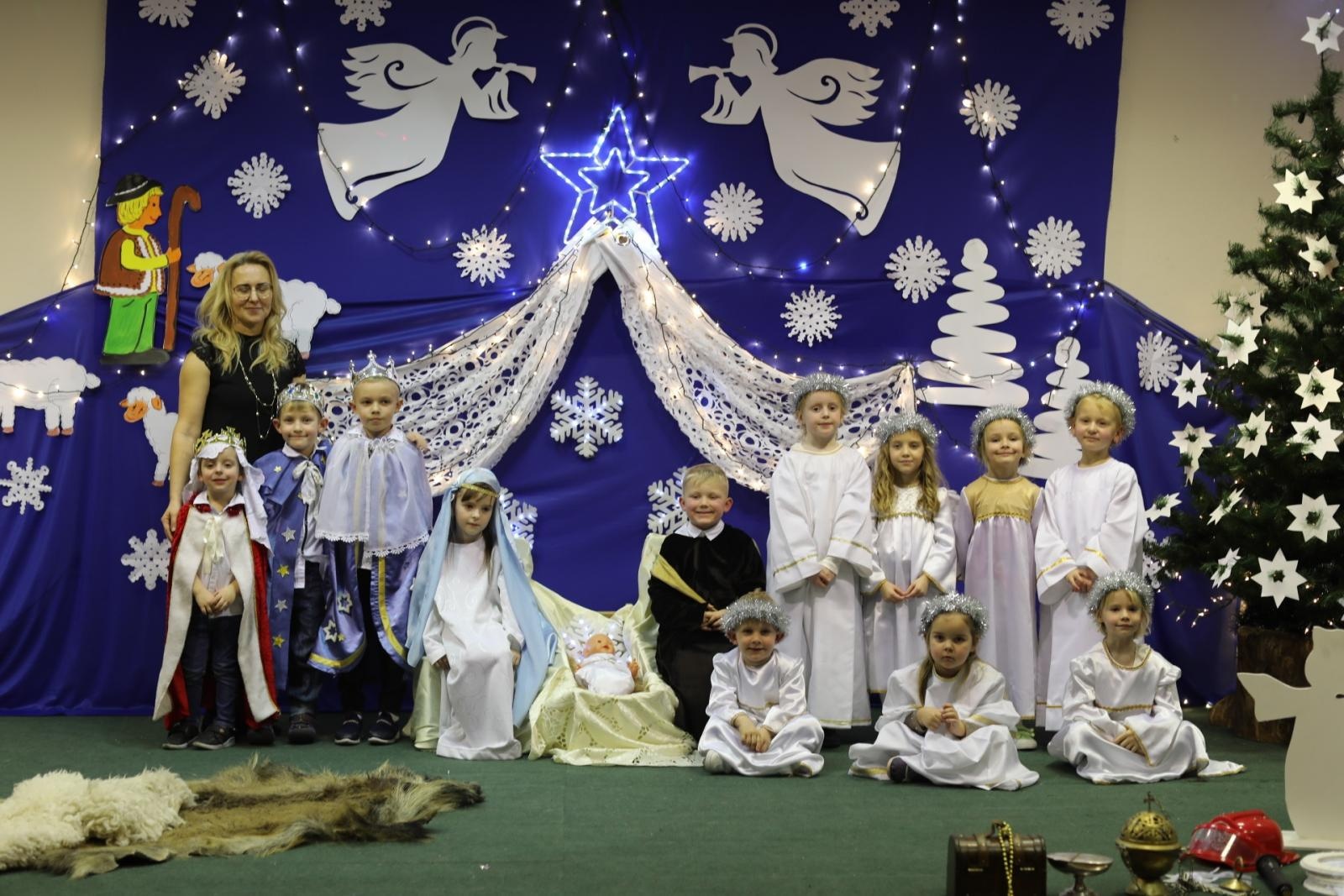 Zdjęcie w galerii na portalu naszraciborz.pl: Przepiękne jasełka i wigilia z humorem w Bojanowie [FOTO] wiadomości z regionu