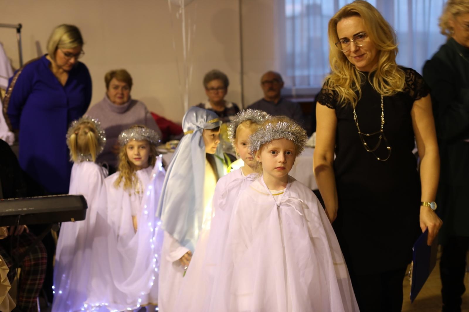 Zdjęcie w galerii na portalu naszraciborz.pl: Przepiękne jasełka i wigilia z humorem w Bojanowie [FOTO] wiadomości z regionu