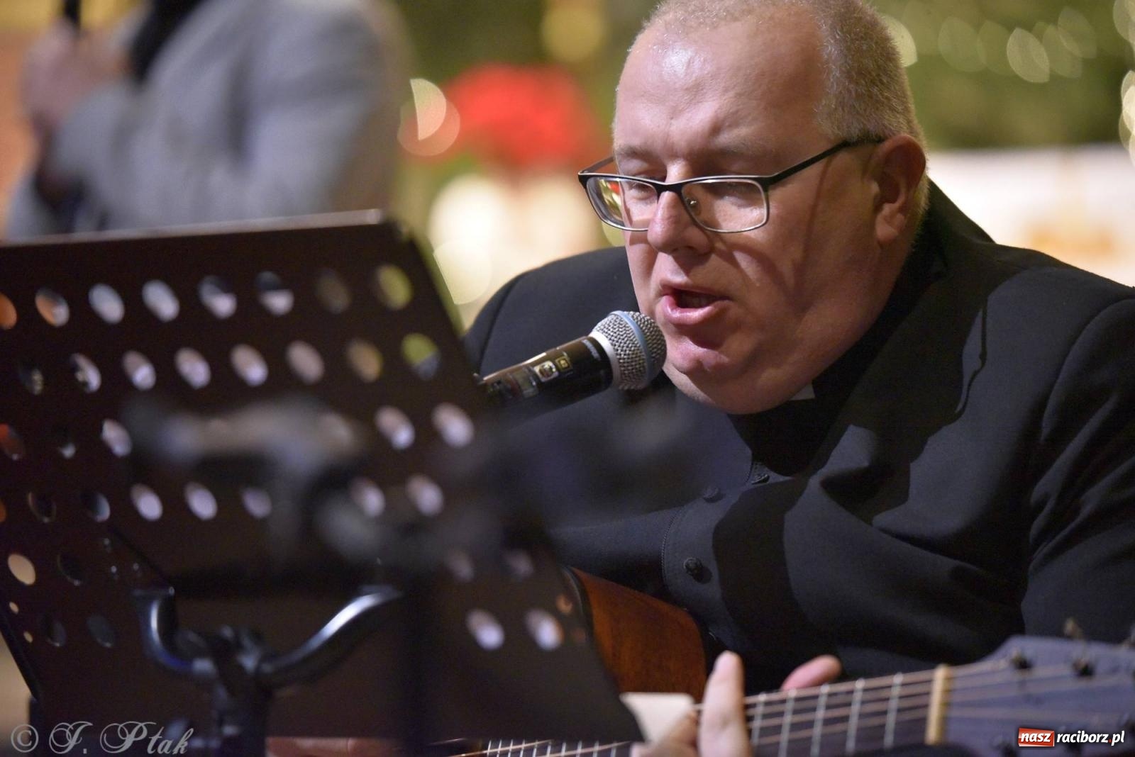 Zdjęcie w galerii na portalu naszraciborz.pl: W tym roku nie będzie koncertu kolęd i pastorałek małżeństwa Biskupów. Znamy powody wiadomości z regionu