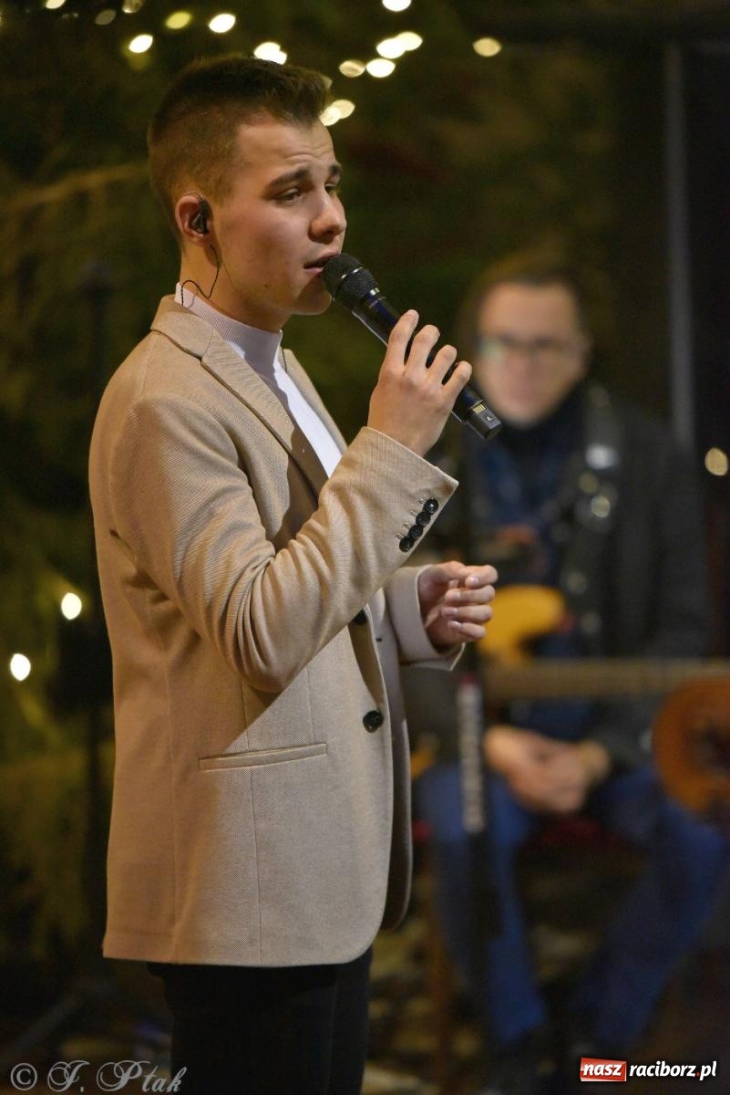 Zdjęcie w galerii na portalu naszraciborz.pl: W tym roku nie będzie koncertu kolęd i pastorałek małżeństwa Biskupów. Znamy powody wiadomości z regionu