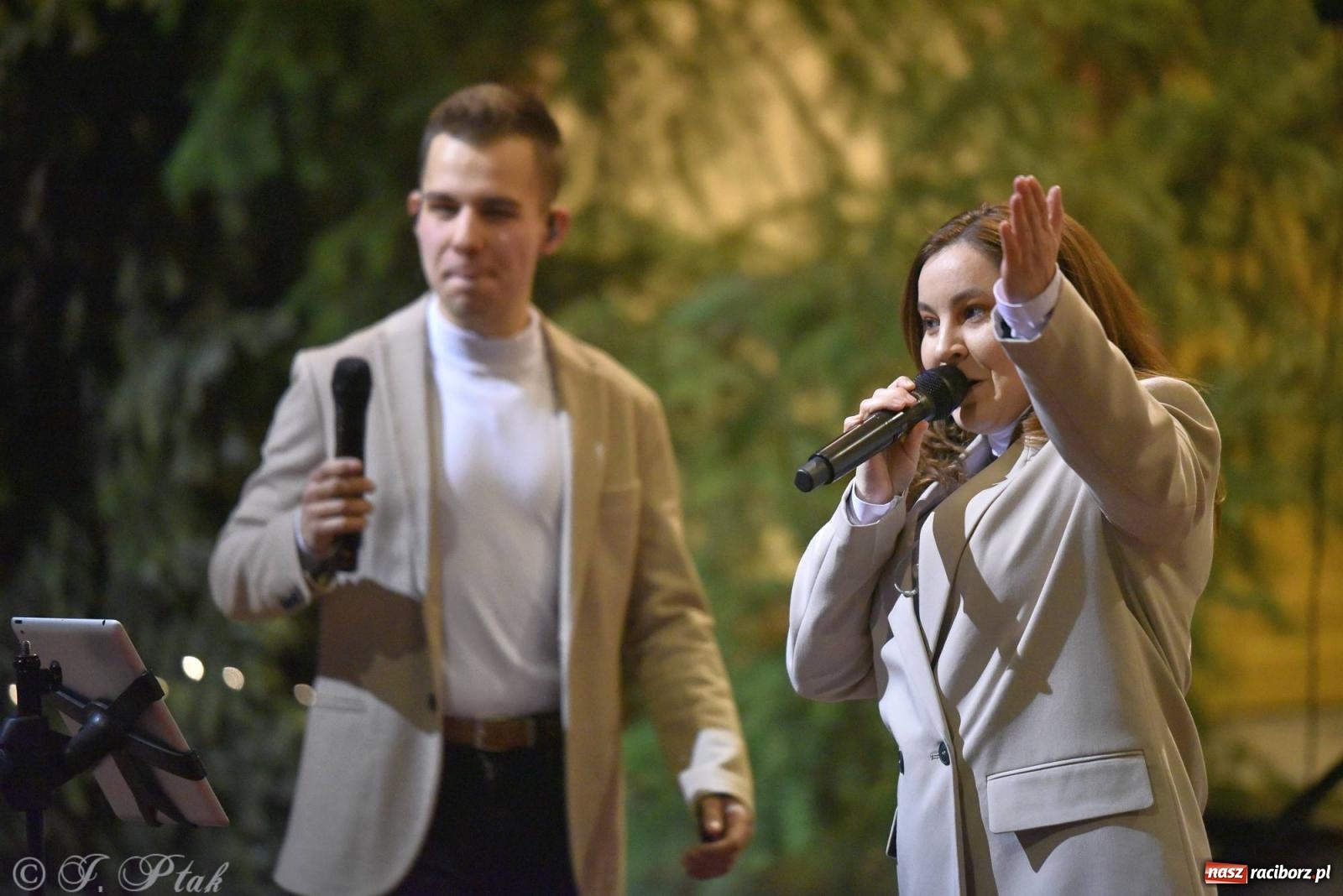 Zdjęcie w galerii na portalu naszraciborz.pl: W tym roku nie będzie koncertu kolęd i pastorałek małżeństwa Biskupów. Znamy powody wiadomości z regionu