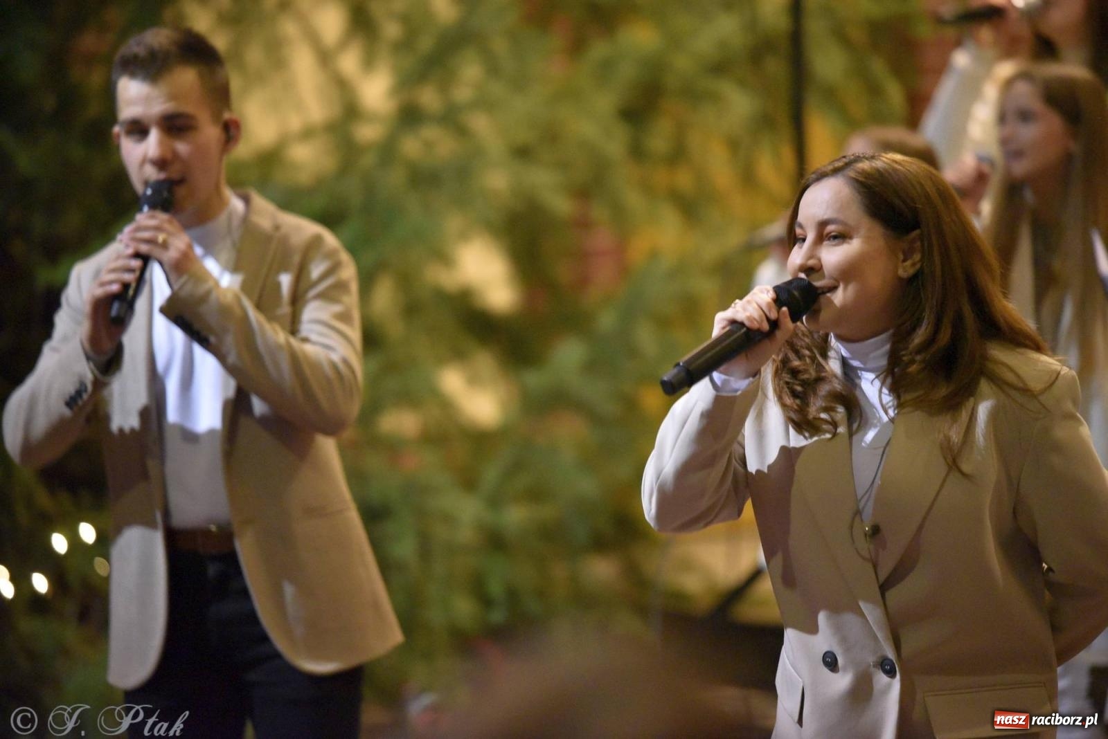 Zdjęcie w galerii na portalu naszraciborz.pl: W tym roku nie będzie koncertu kolęd i pastorałek małżeństwa Biskupów. Znamy powody wiadomości z regionu