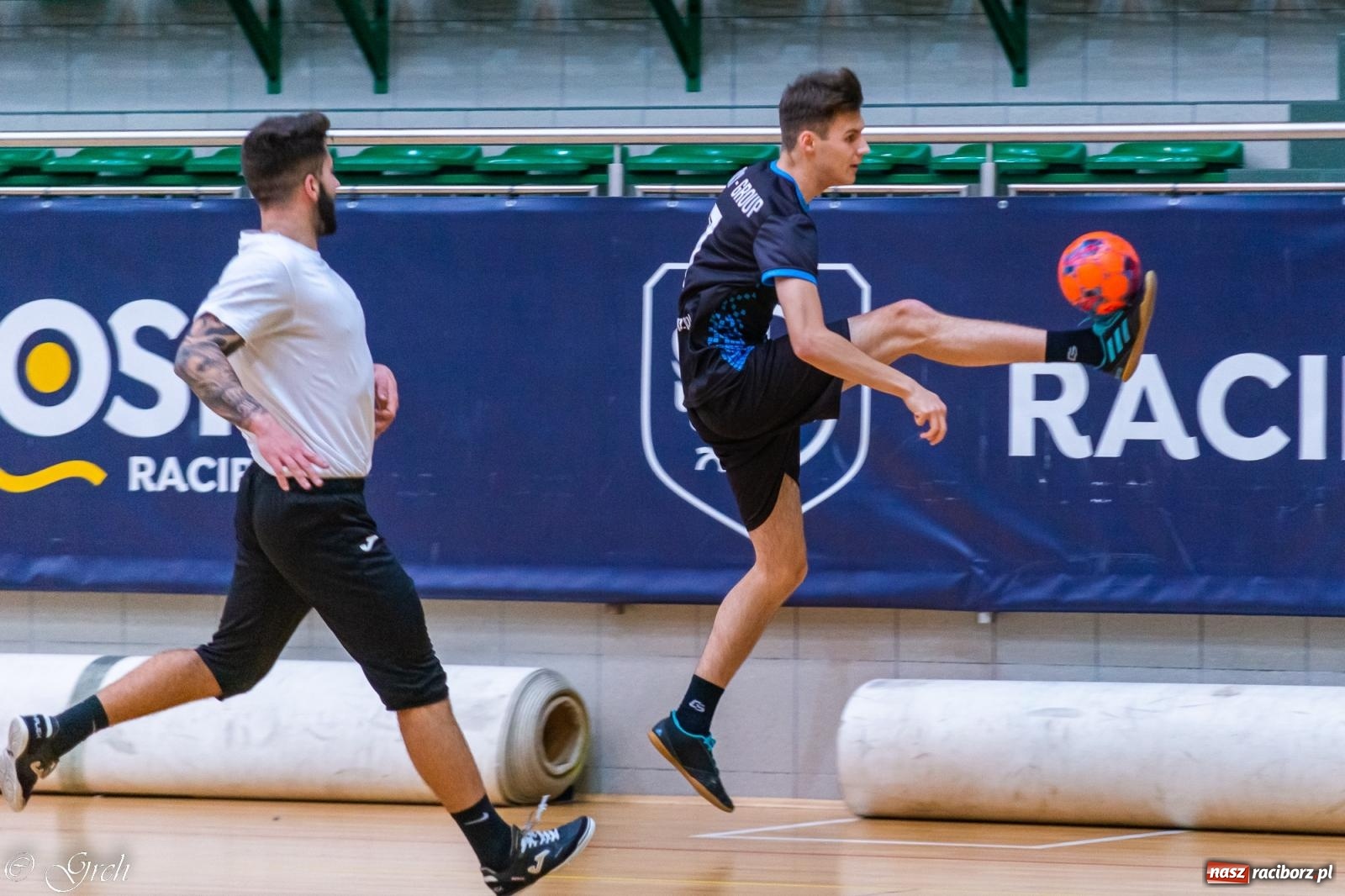 Zdjęcie w galerii na portalu naszraciborz.pl: Zacięte sobotnie pojedynki w HLPN [FOTO] wiadomości z regionu
