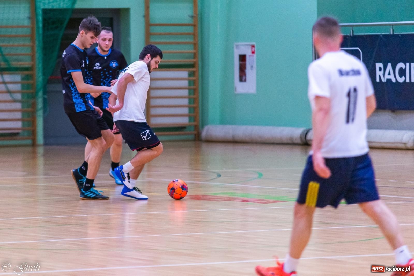 Zdjęcie w galerii na portalu naszraciborz.pl: Zacięte sobotnie pojedynki w HLPN [FOTO] wiadomości z regionu