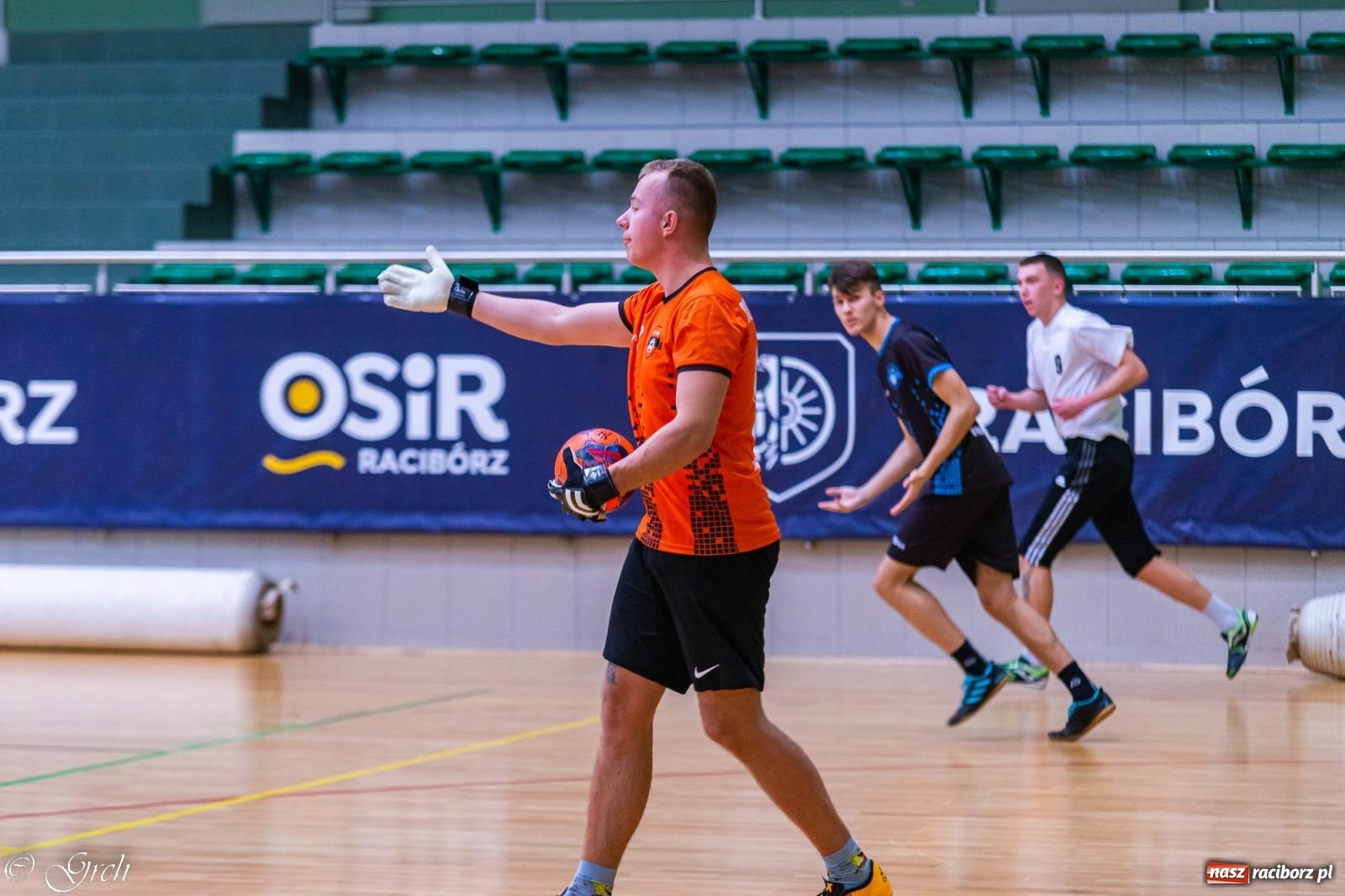 Zdjęcie w galerii na portalu naszraciborz.pl: Zacięte sobotnie pojedynki w HLPN [FOTO] wiadomości z regionu