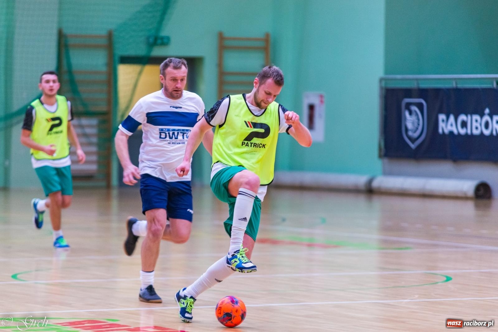 Zdjęcie w galerii na portalu naszraciborz.pl: Zacięte sobotnie pojedynki w HLPN [FOTO] wiadomości z regionu