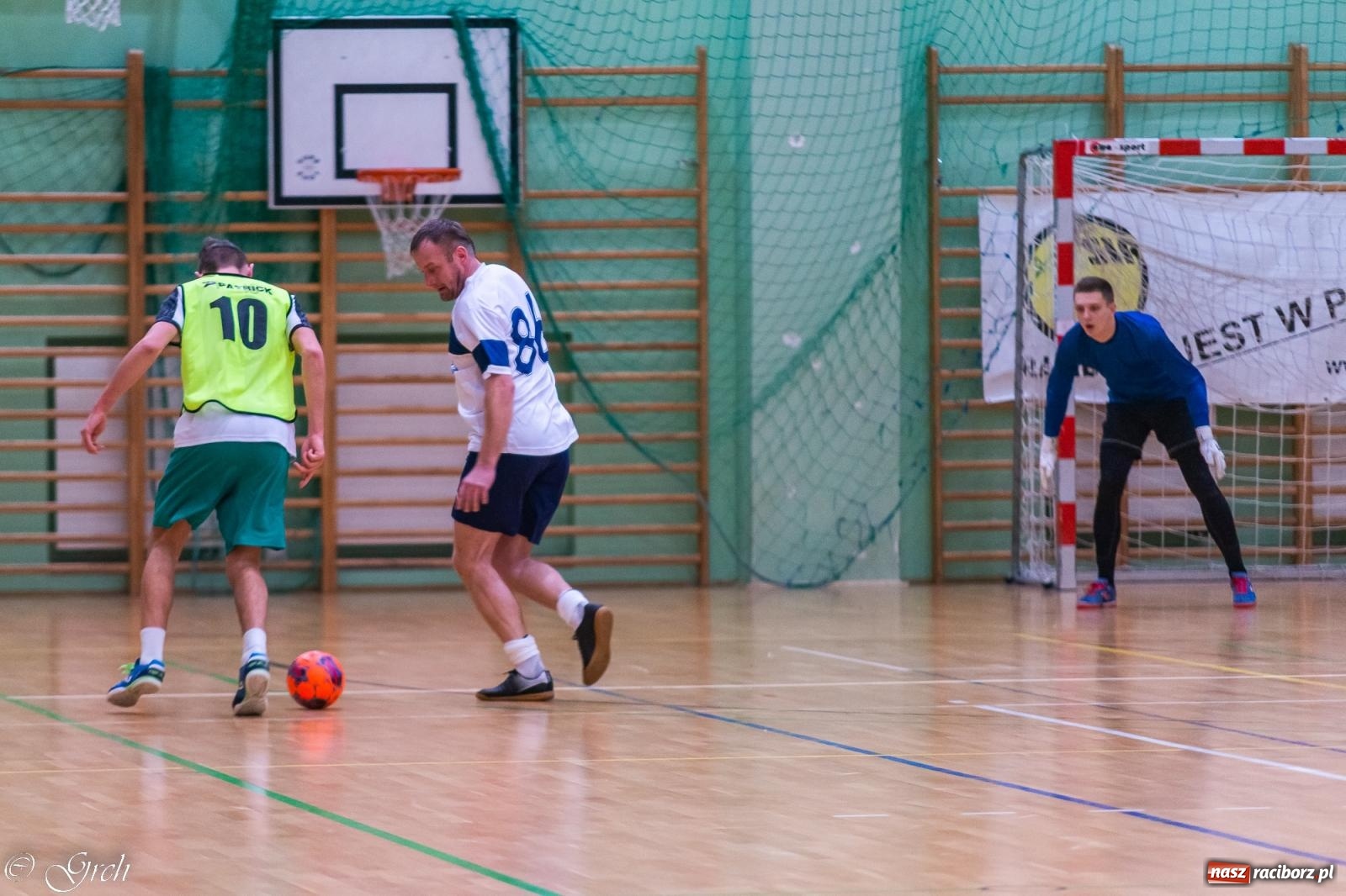 Zdjęcie w galerii na portalu naszraciborz.pl: Zacięte sobotnie pojedynki w HLPN [FOTO] wiadomości z regionu