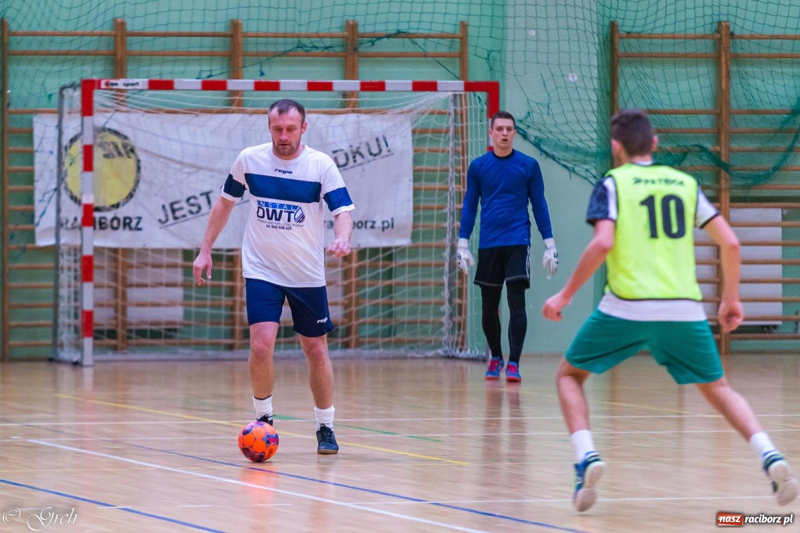 Zdjęcie w galerii na portalu naszraciborz.pl: Zacięte sobotnie pojedynki w HLPN [FOTO] wiadomości z regionu
