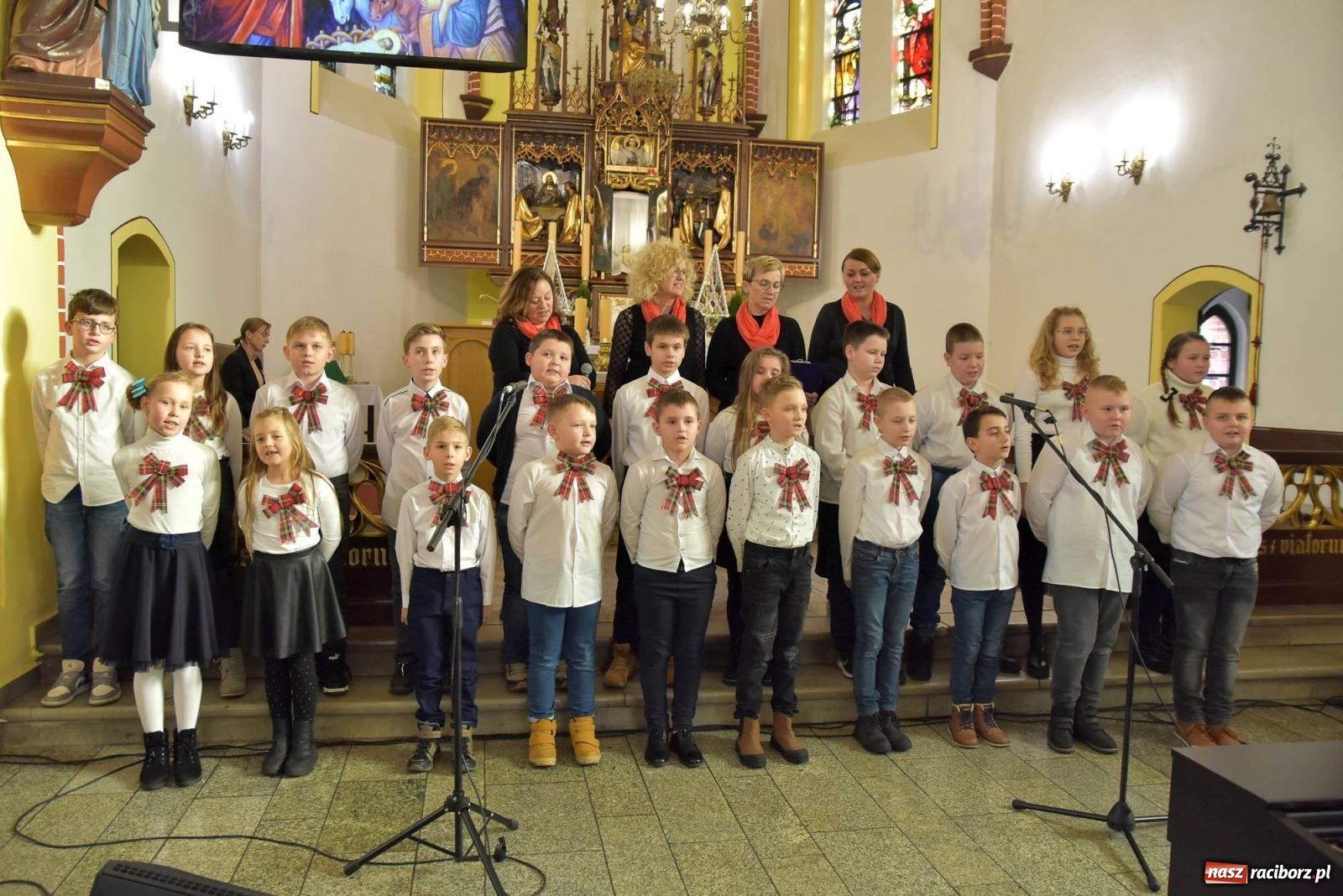 Zdjęcie w galerii na portalu naszraciborz.pl: Gminny Przegląd Kolęd i Pastorałek w Pawłowie [FOTO i WIDEO] wiadomości z regionu
