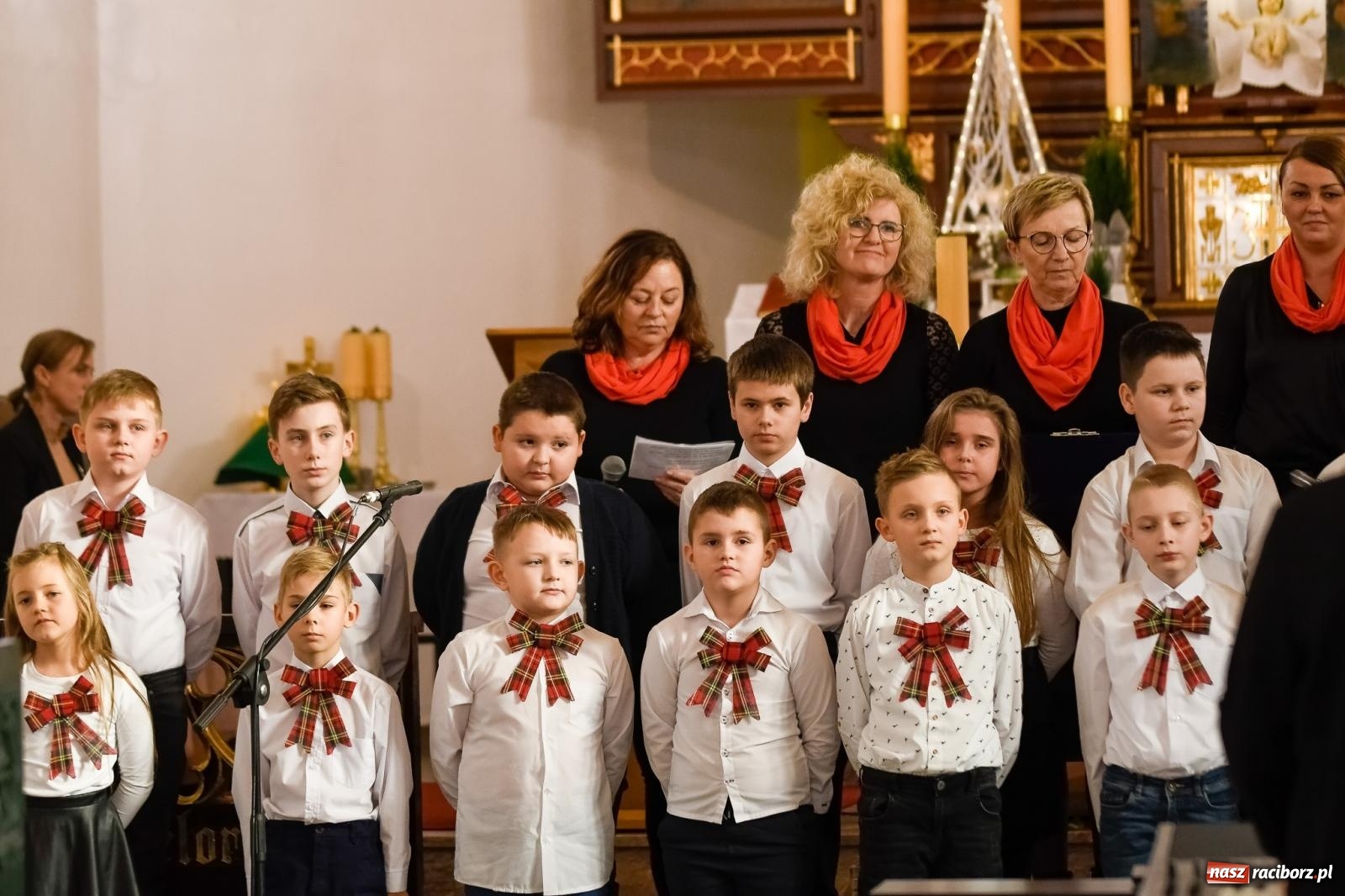 Zdjęcie w galerii na portalu naszraciborz.pl: Gminny Przegląd Kolęd i Pastorałek w Pawłowie [FOTO i WIDEO] wiadomości z regionu