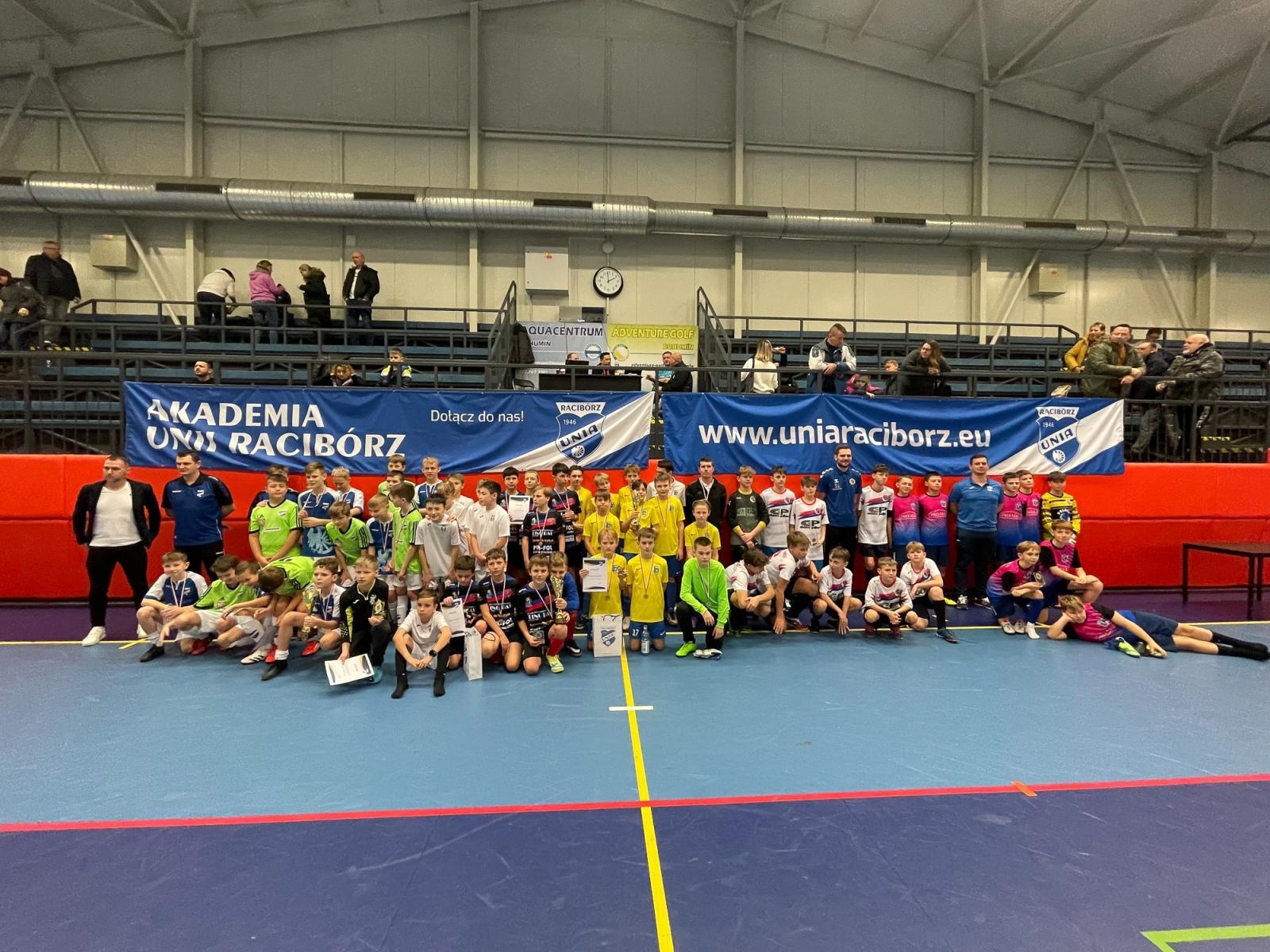 Zdjęcie w galerii na portalu naszraciborz.pl: Piłkarska rywalizacja rocznika 2010 o Puchar Prezesa Unii Racibórz [FOTO i WIDEO] wiadomości z regionu
