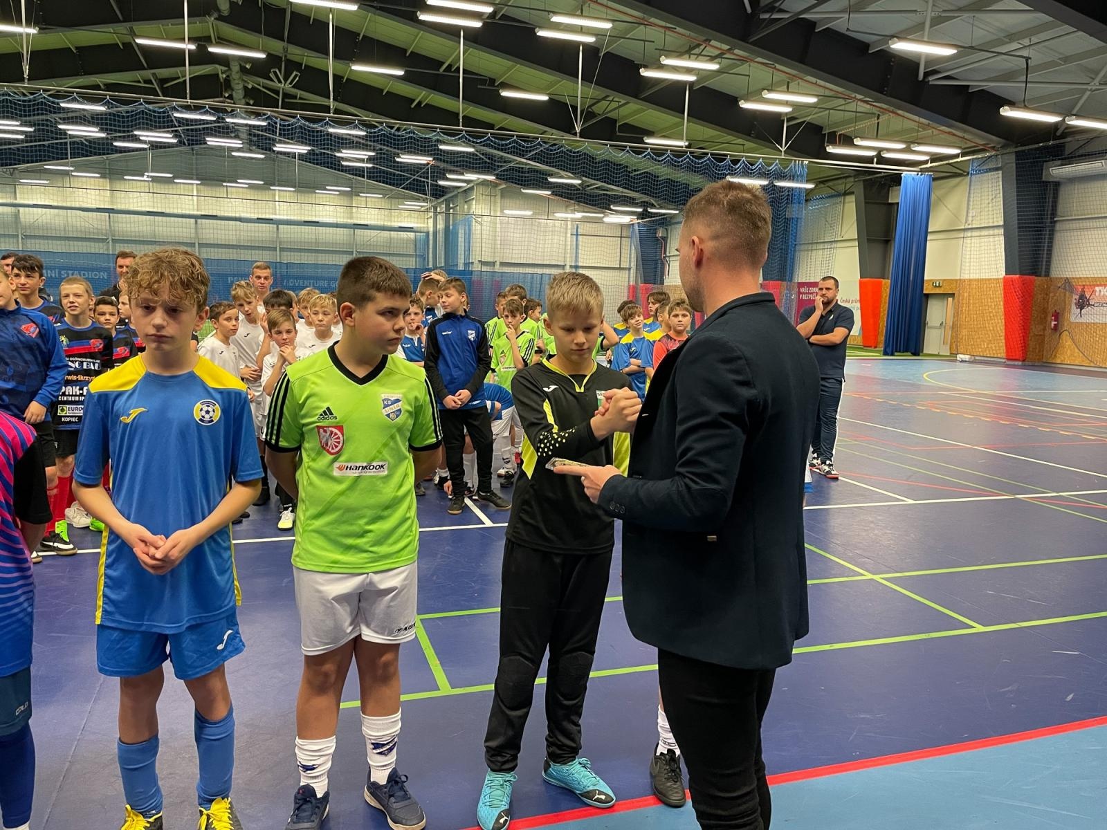 Zdjęcie w galerii na portalu naszraciborz.pl: Piłkarska rywalizacja rocznika 2010 o Puchar Prezesa Unii Racibórz [FOTO i WIDEO] wiadomości z regionu