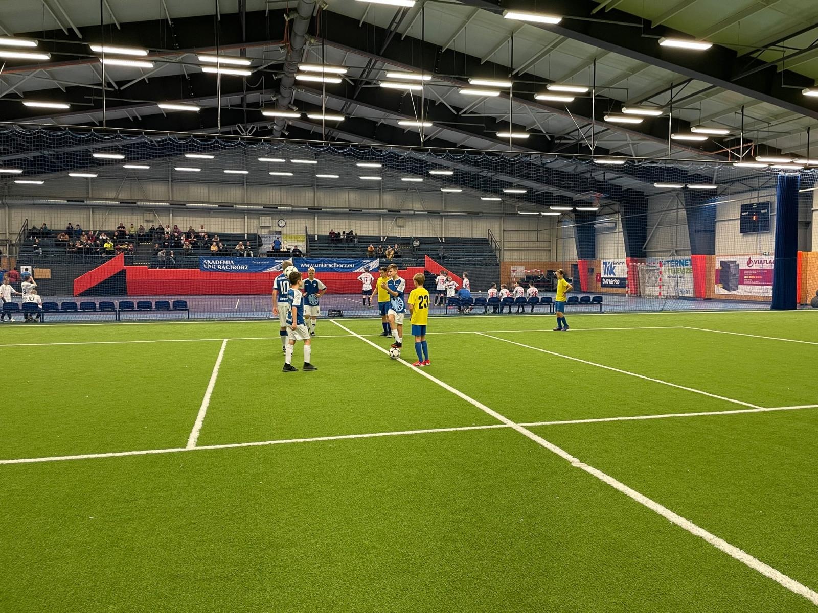 Zdjęcie w galerii na portalu naszraciborz.pl: Piłkarska rywalizacja rocznika 2010 o Puchar Prezesa Unii Racibórz [FOTO i WIDEO] wiadomości z regionu