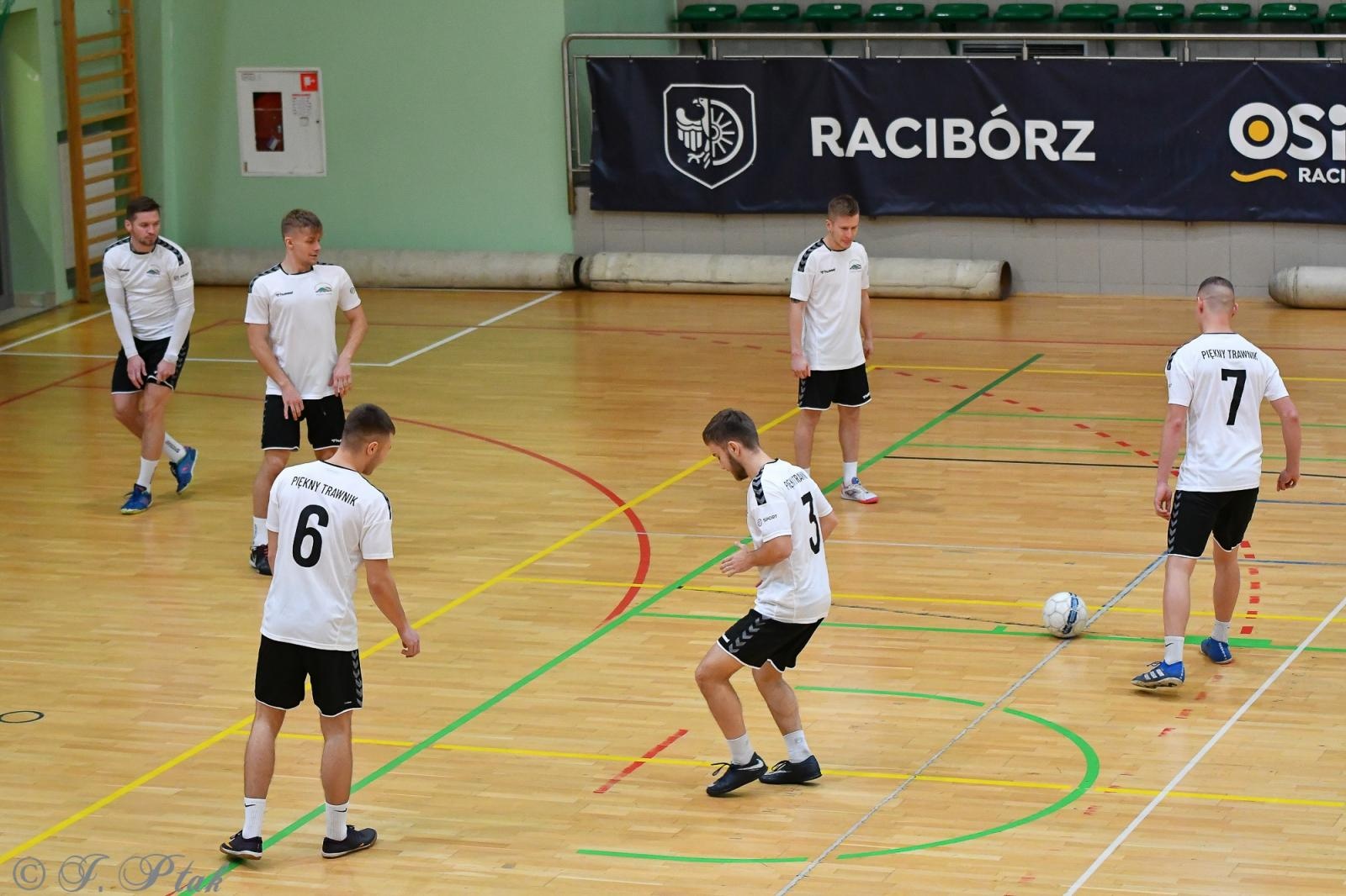 Zdjęcie w galerii na portalu naszraciborz.pl: Sportowe podsumowanie weekendu wiadomości z regionu