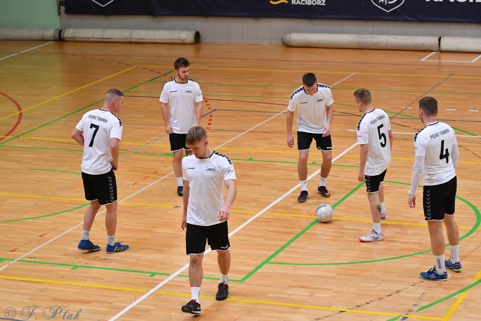 Zdjęcie w galerii na portalu naszraciborz.pl: Sportowe podsumowanie weekendu wiadomości z regionu