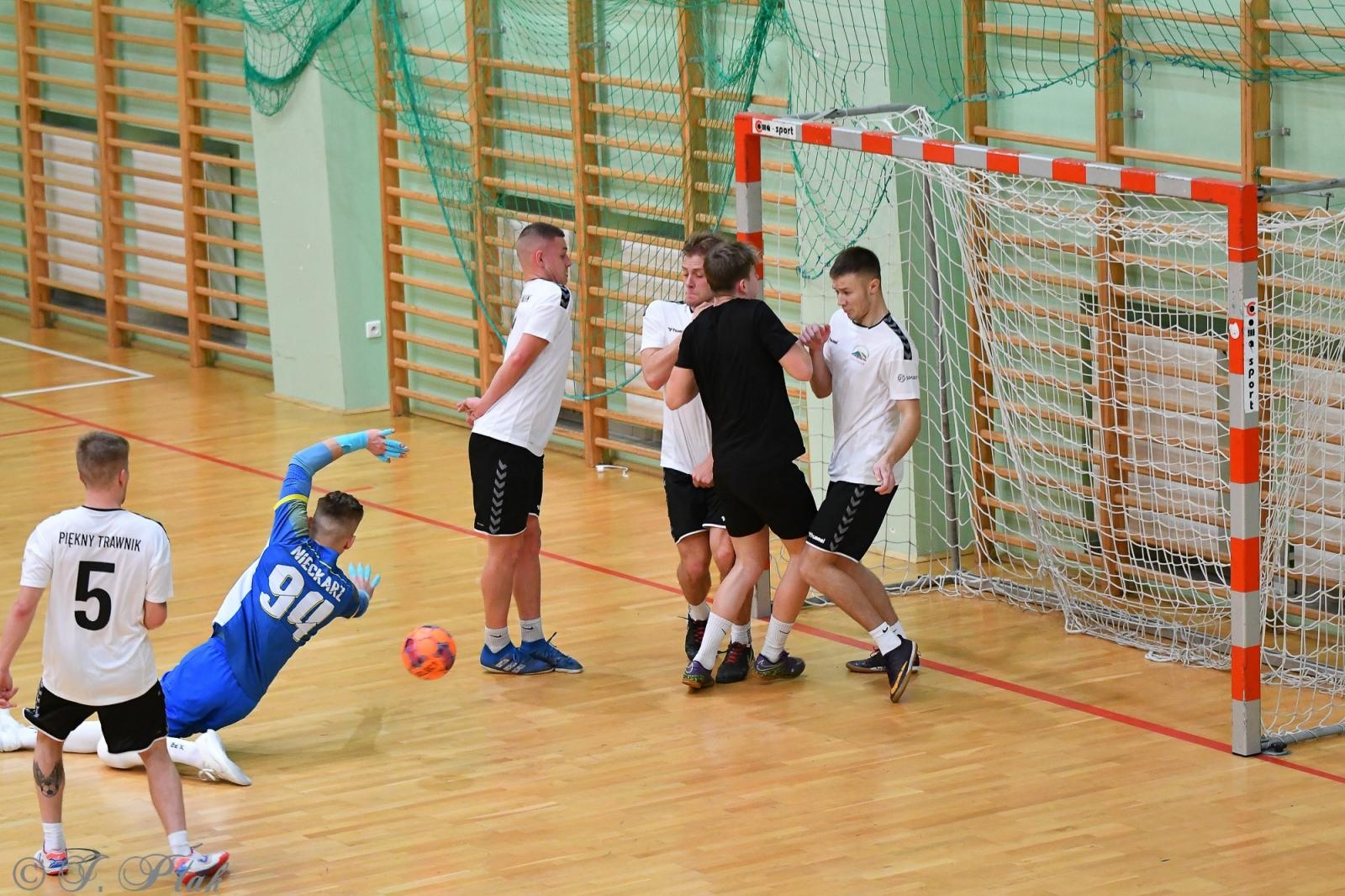 Zdjęcie w galerii na portalu naszraciborz.pl: Sportowe podsumowanie weekendu wiadomości z regionu