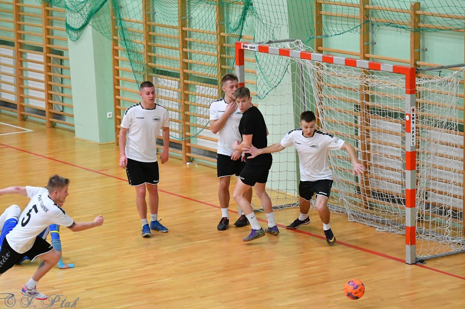 Zdjęcie w galerii na portalu naszraciborz.pl: Sportowe podsumowanie weekendu wiadomości z regionu